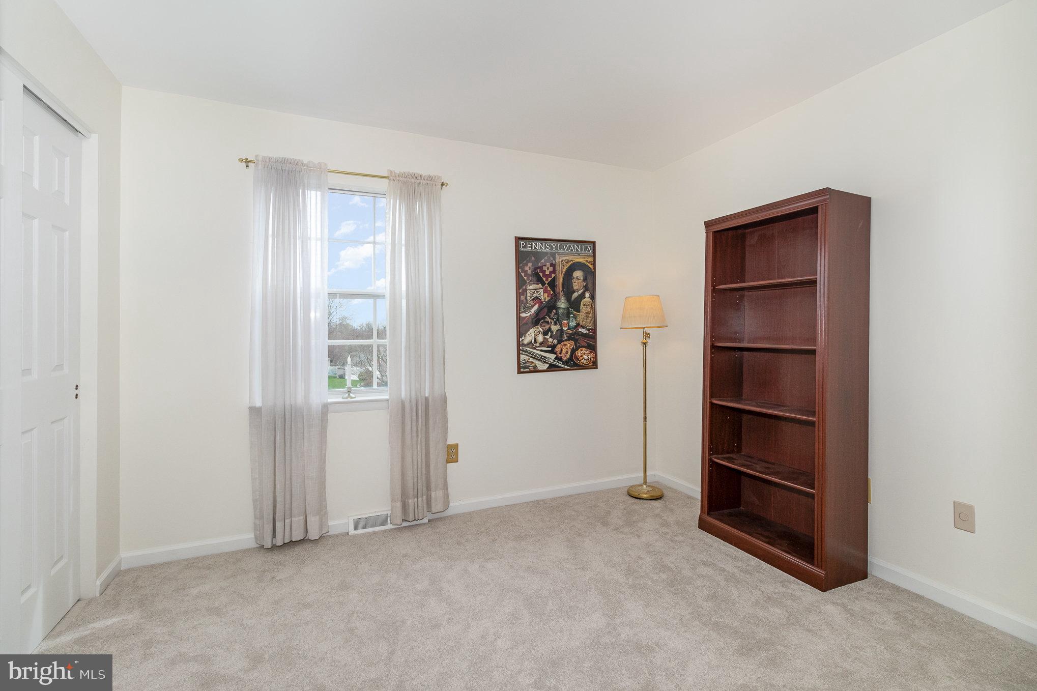 ROLLING RIDGE - Residential