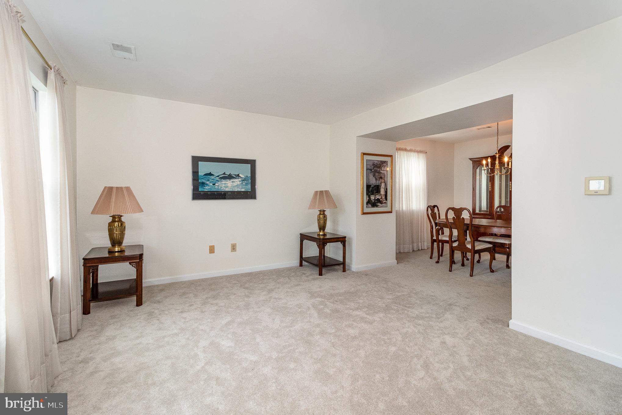 ROLLING RIDGE - Residential