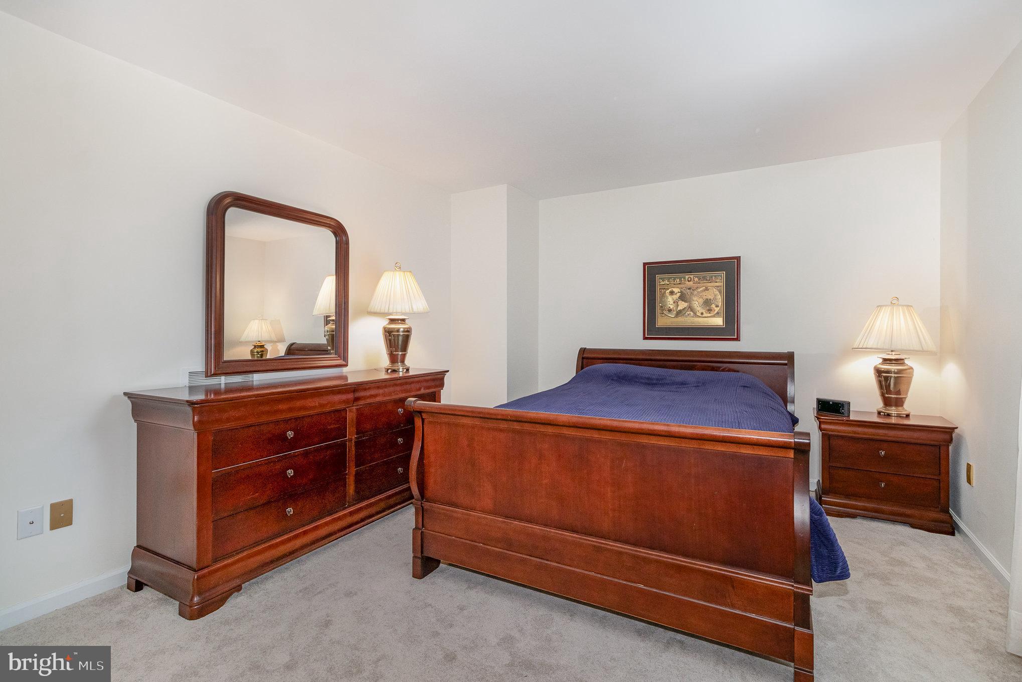 ROLLING RIDGE - Residential