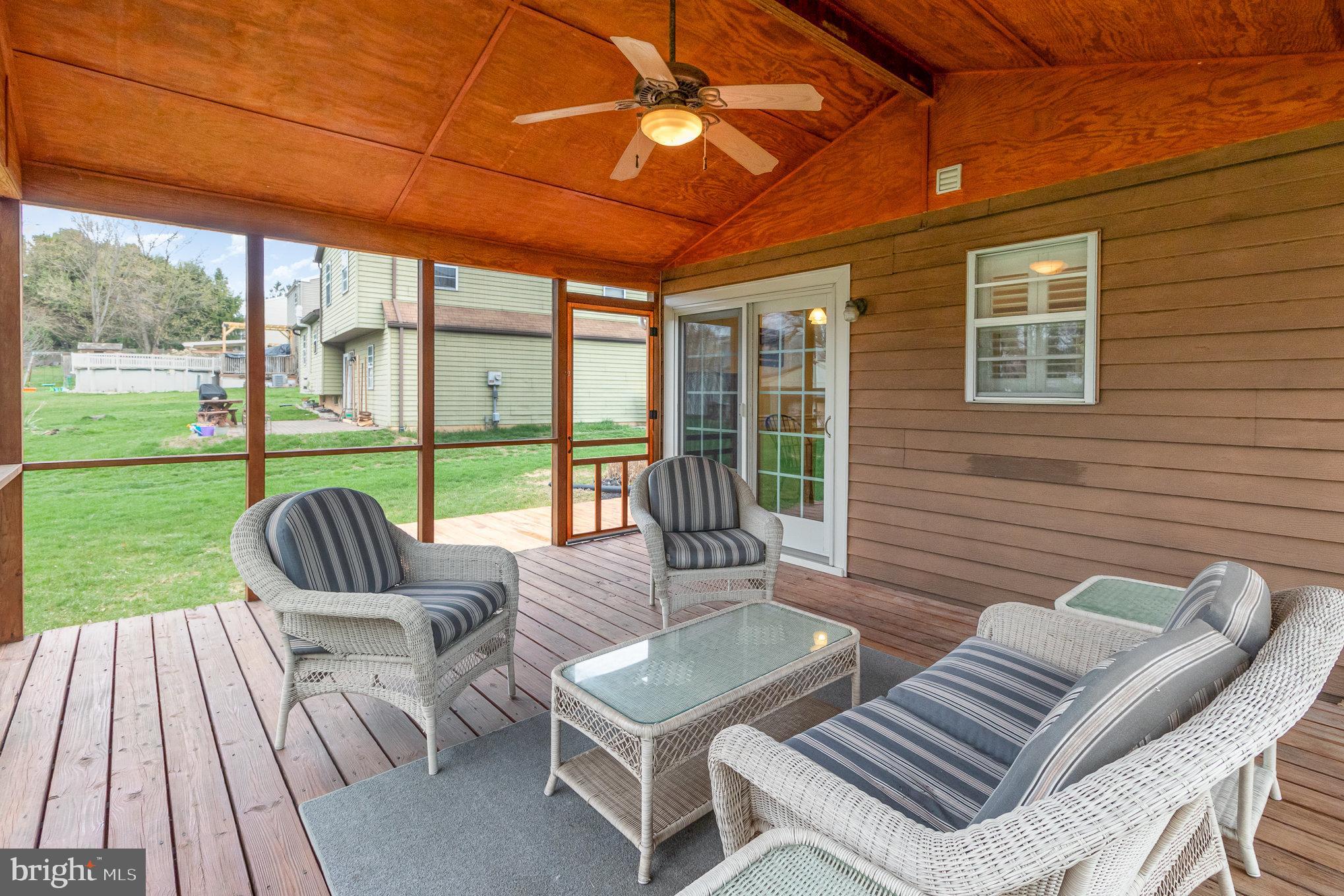 ROLLING RIDGE - Residential