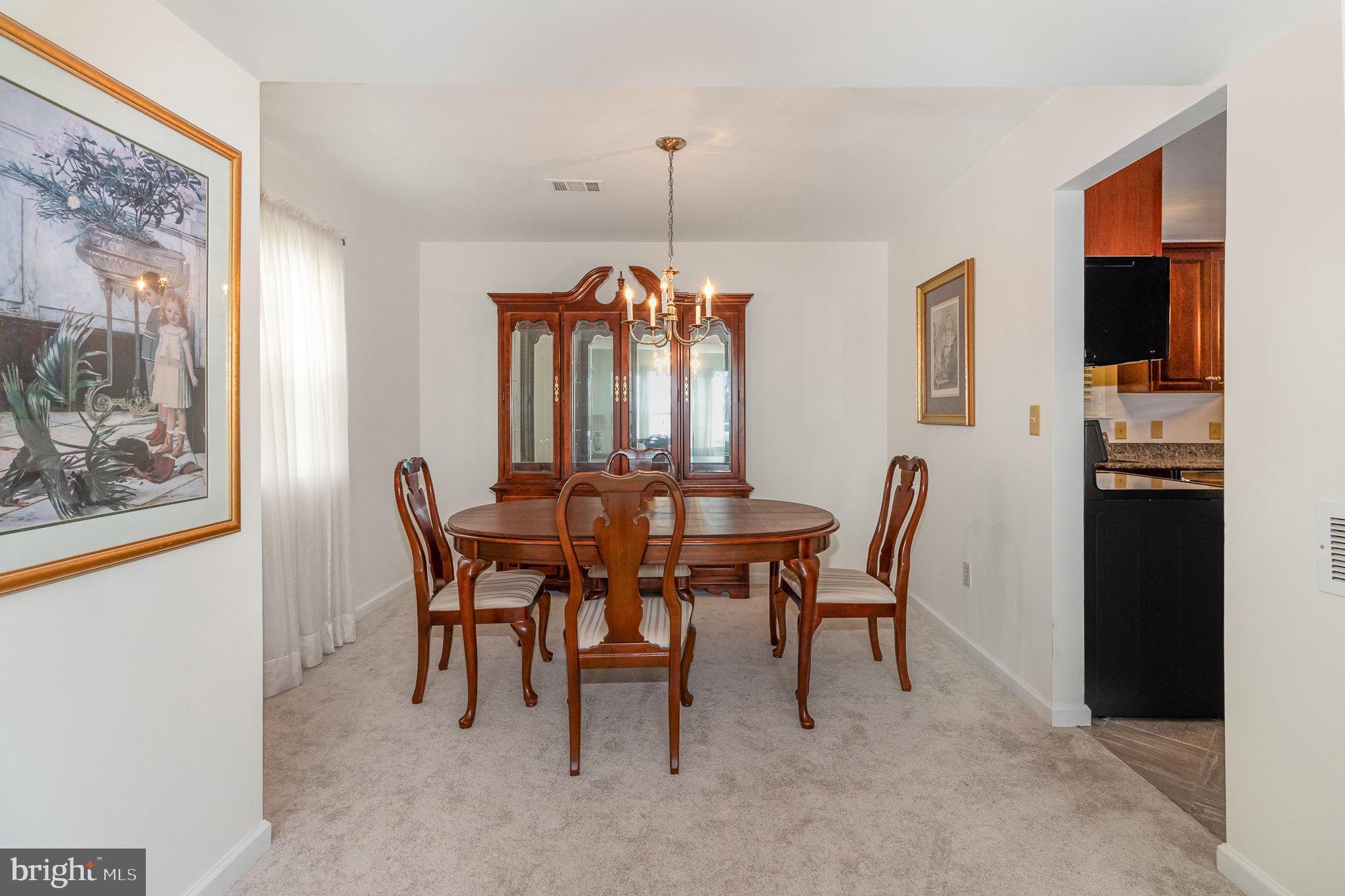 ROLLING RIDGE - Residential