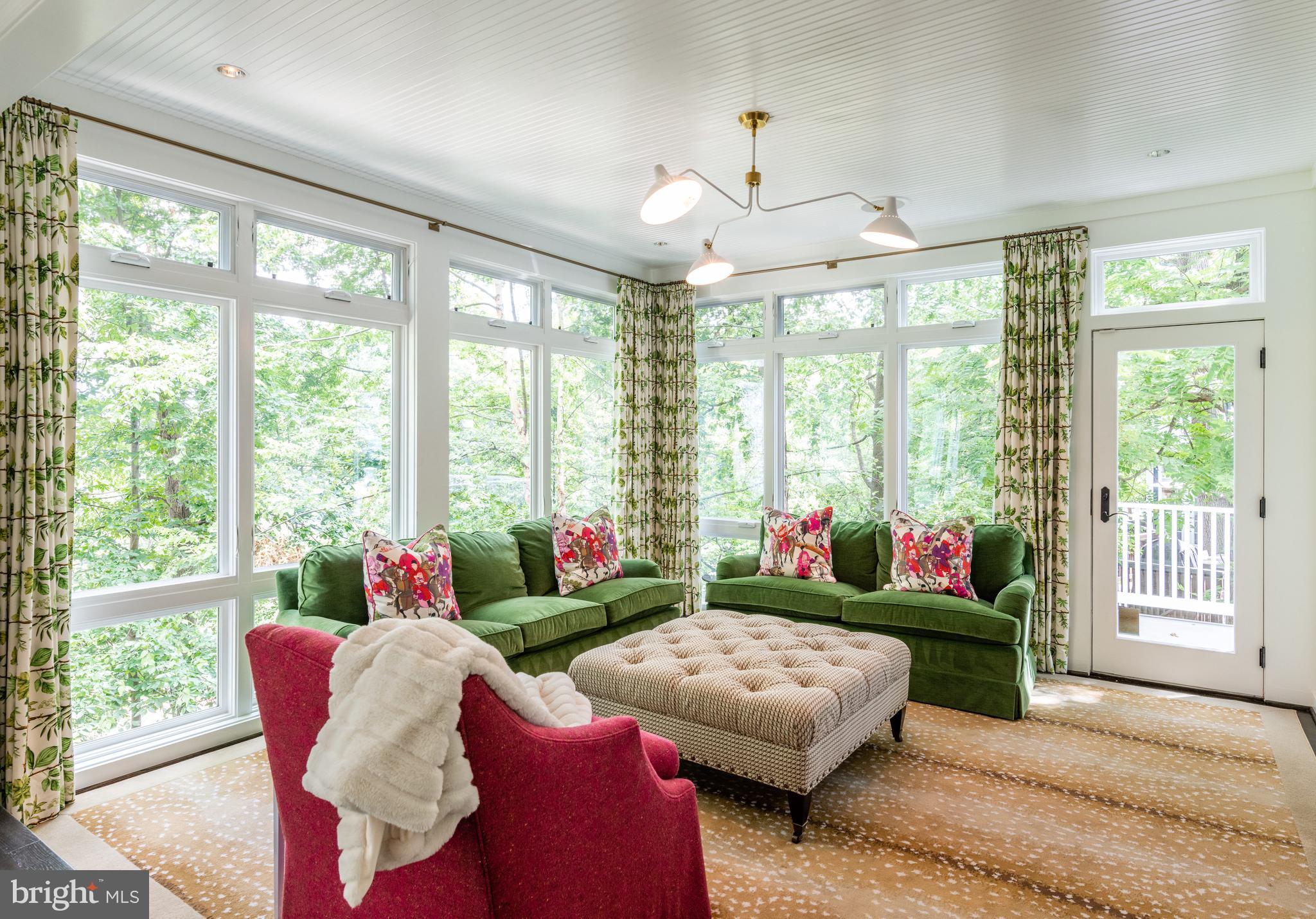 BEVERLEY HILLS - Residential