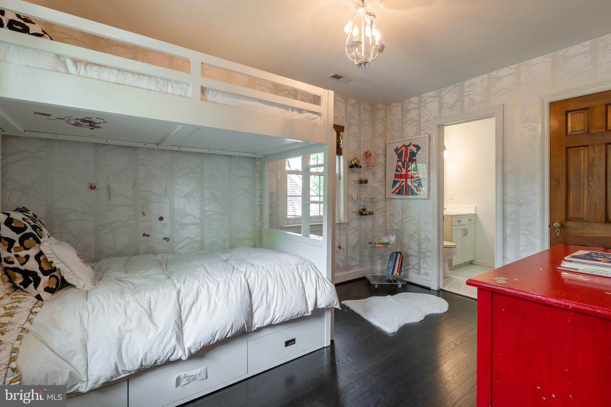 BEVERLEY HILLS - Residential