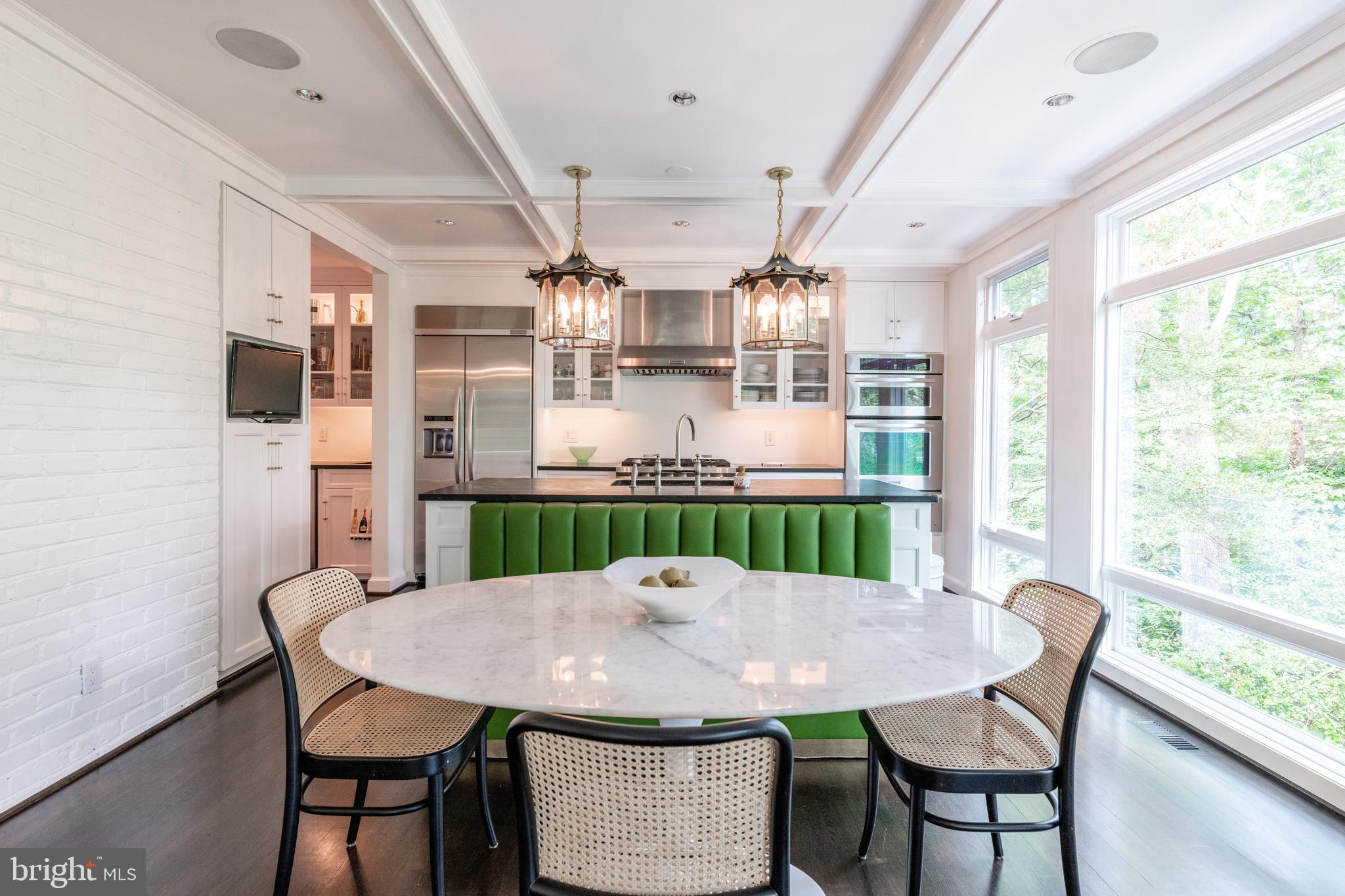 BEVERLEY HILLS - Residential