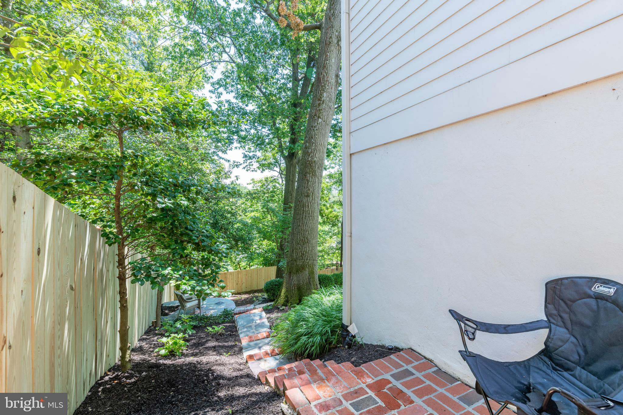 BEVERLEY HILLS - Residential