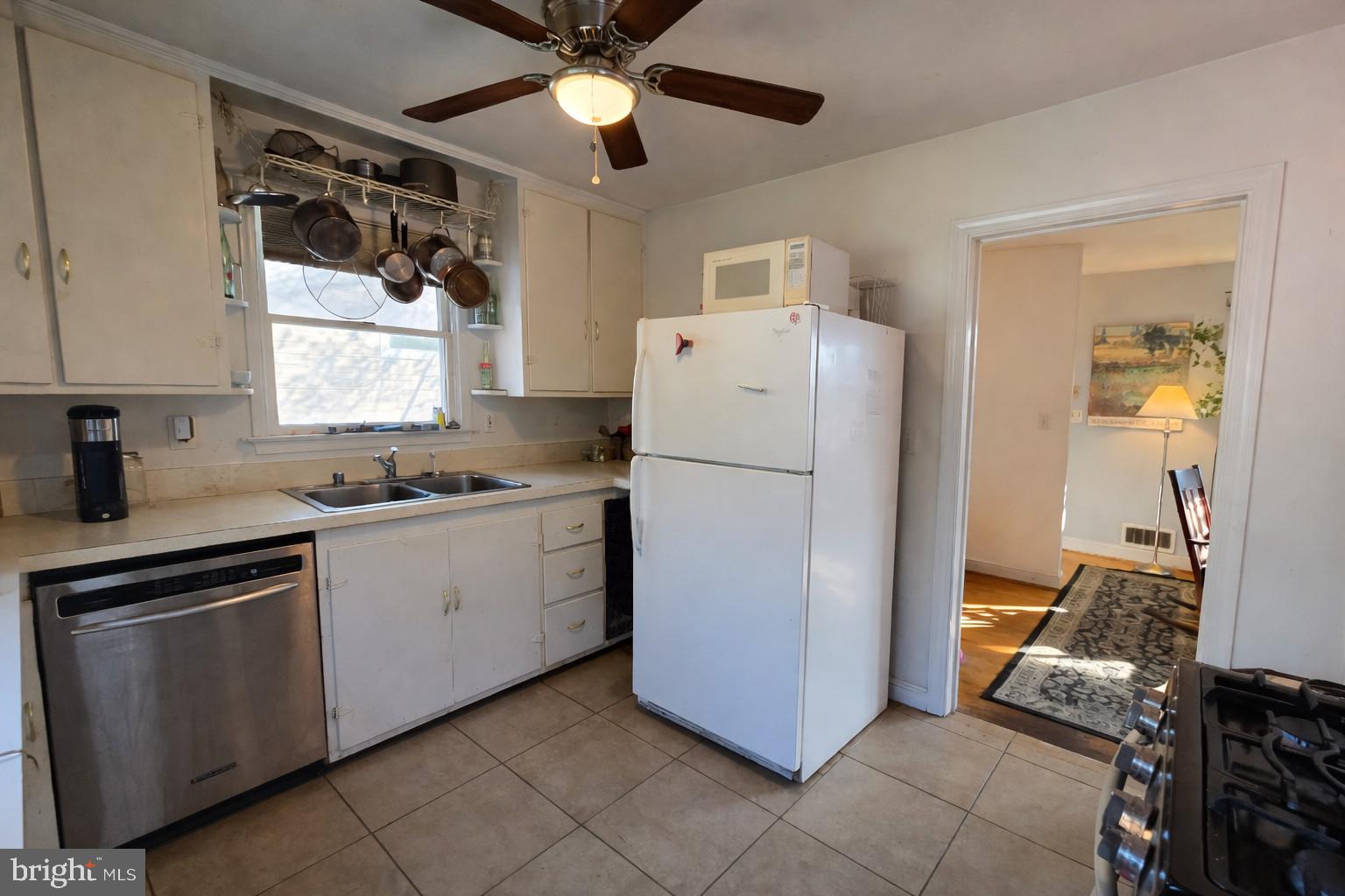 WHEATON OUT RES. (1) - Residential