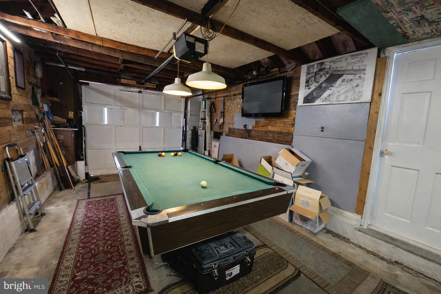 WHEATON OUT RES. (1) - Residential