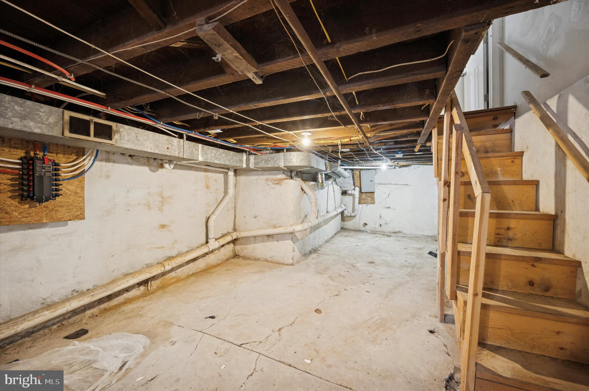 STRAWBERRY MANSION - Residential