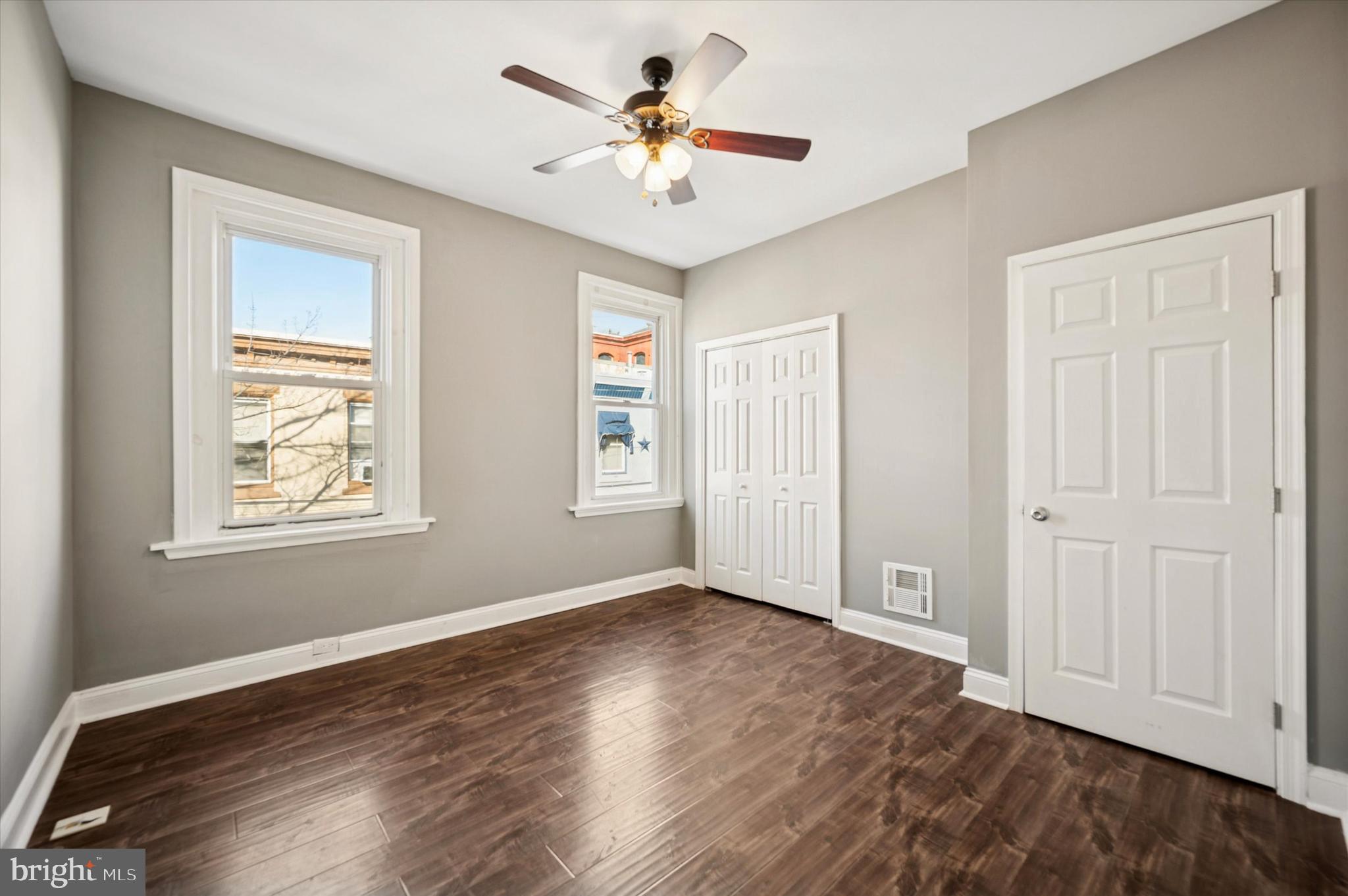 STRAWBERRY MANSION - Residential