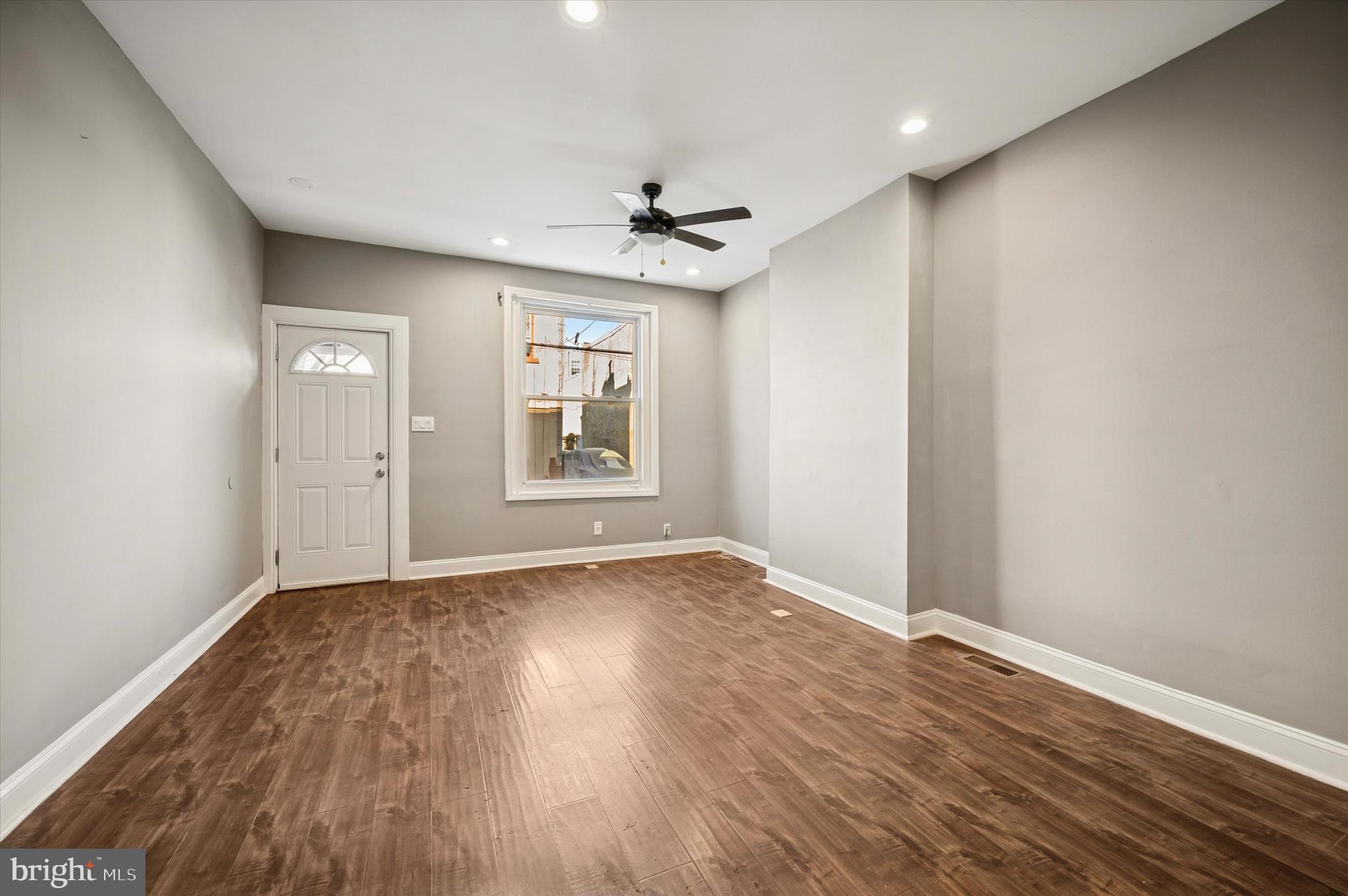 STRAWBERRY MANSION - Residential