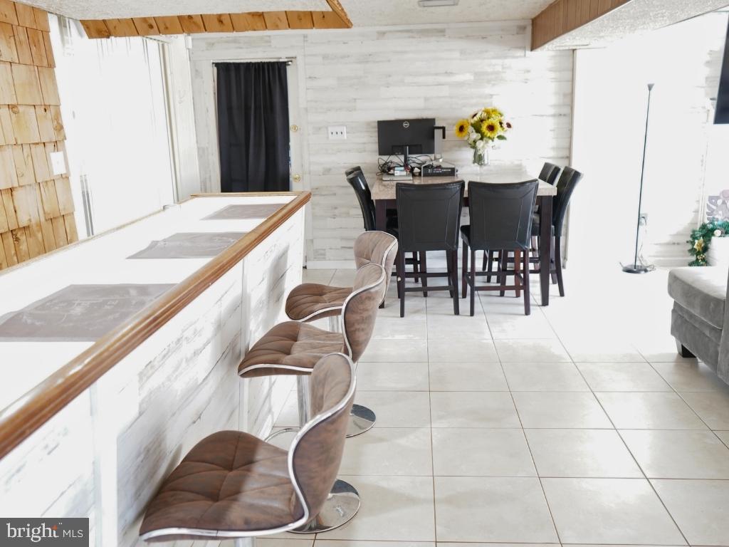 PYLES & WELCHES - Residential