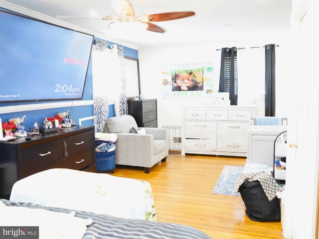 PYLES & WELCHES - Residential