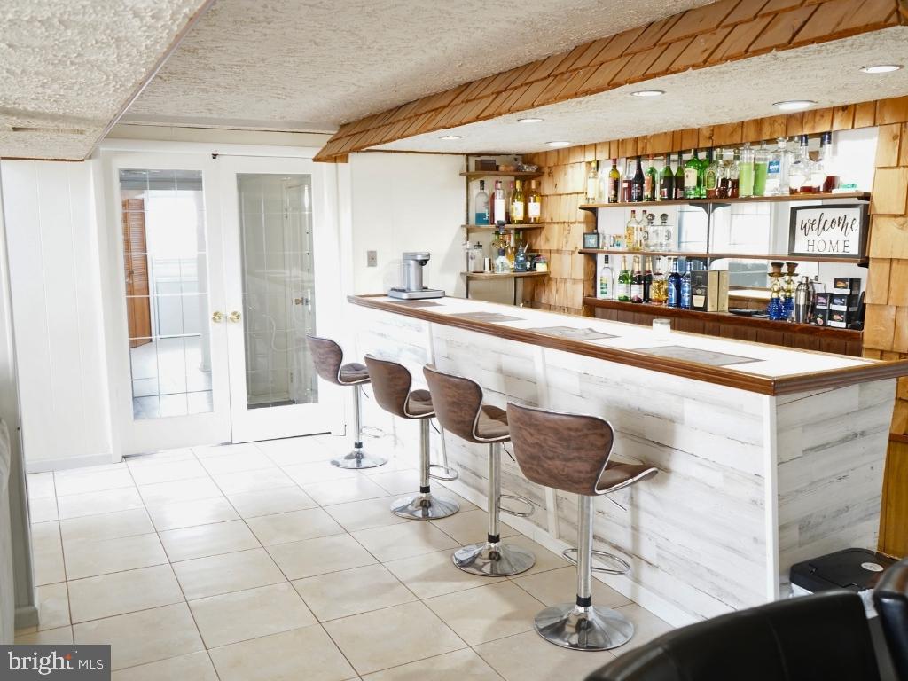 PYLES & WELCHES - Residential