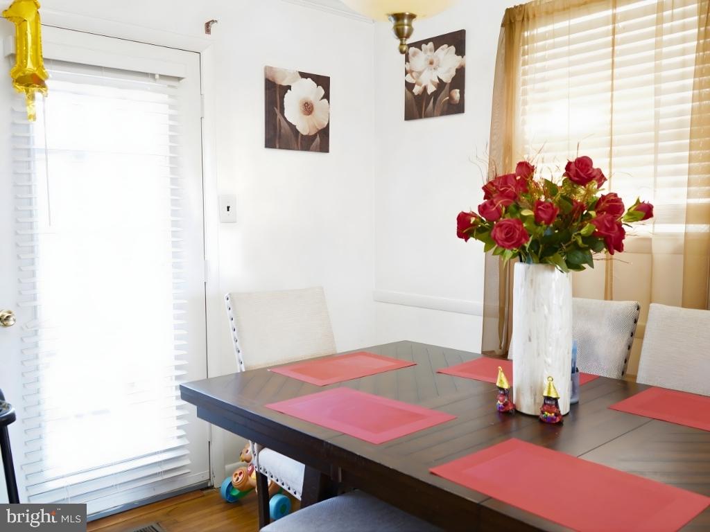 PYLES & WELCHES - Residential