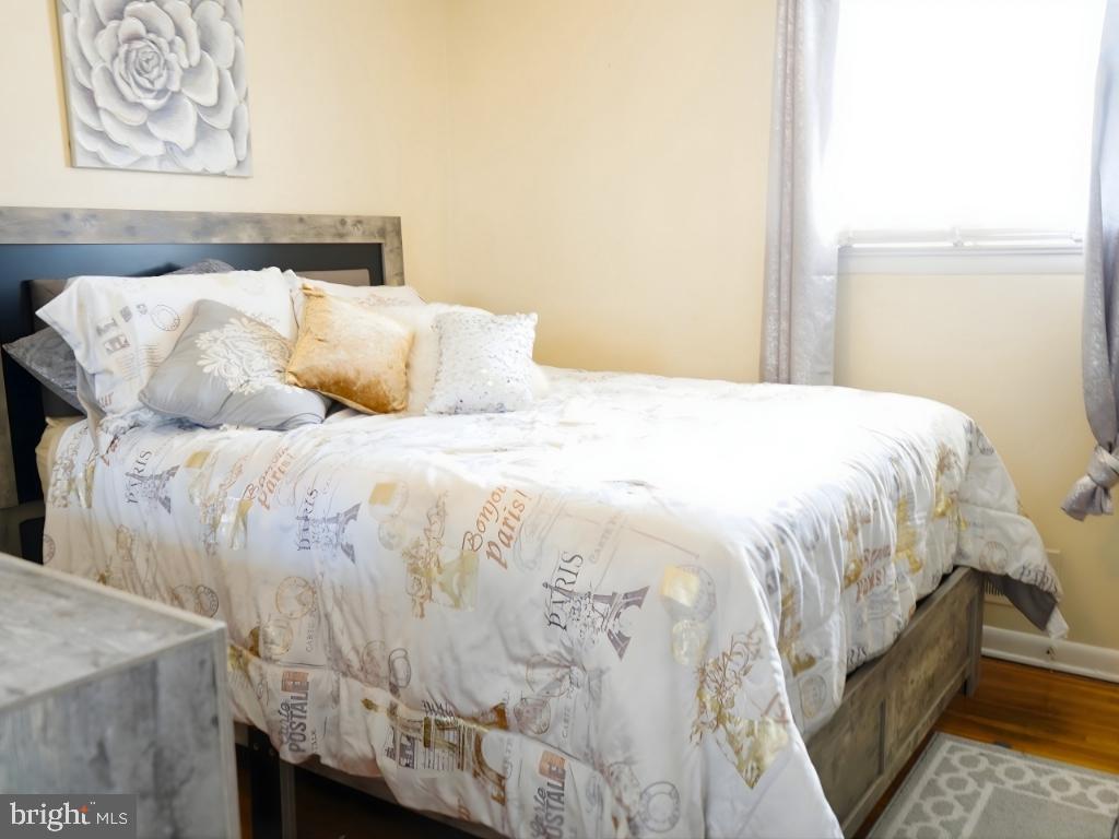 PYLES & WELCHES - Residential