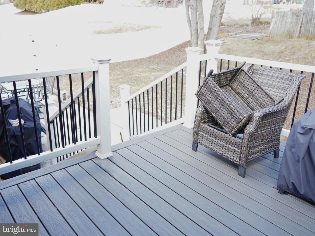 PYLES & WELCHES - Residential