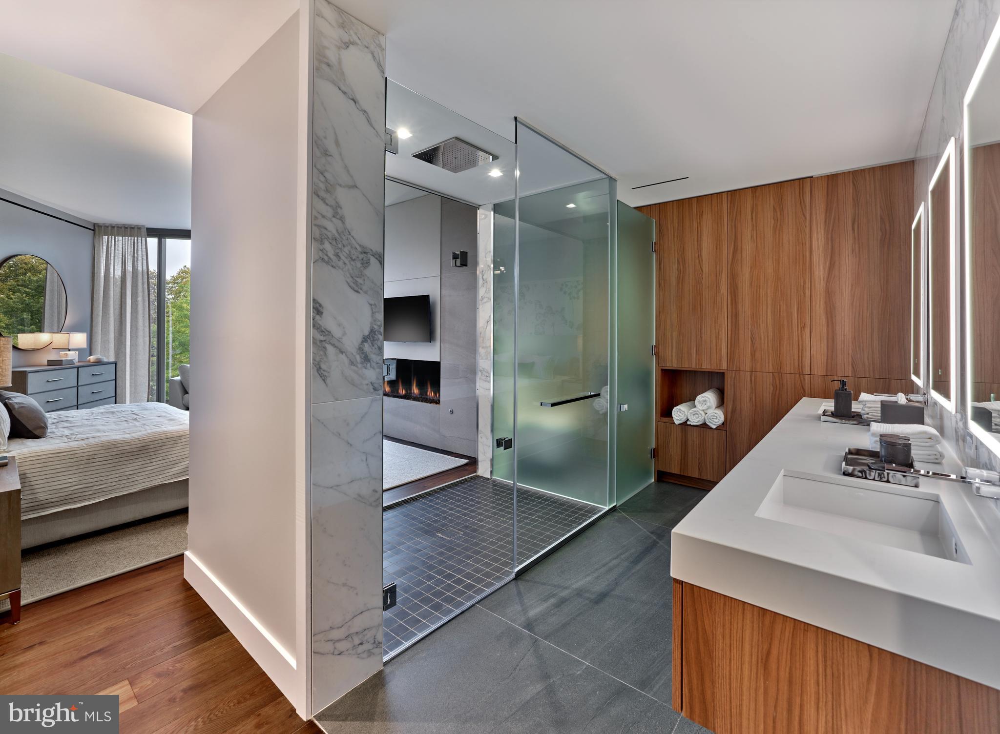 ART MUSEUM AREA - Residential
