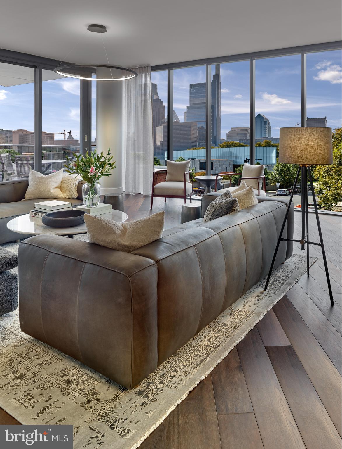 ART MUSEUM AREA - Residential