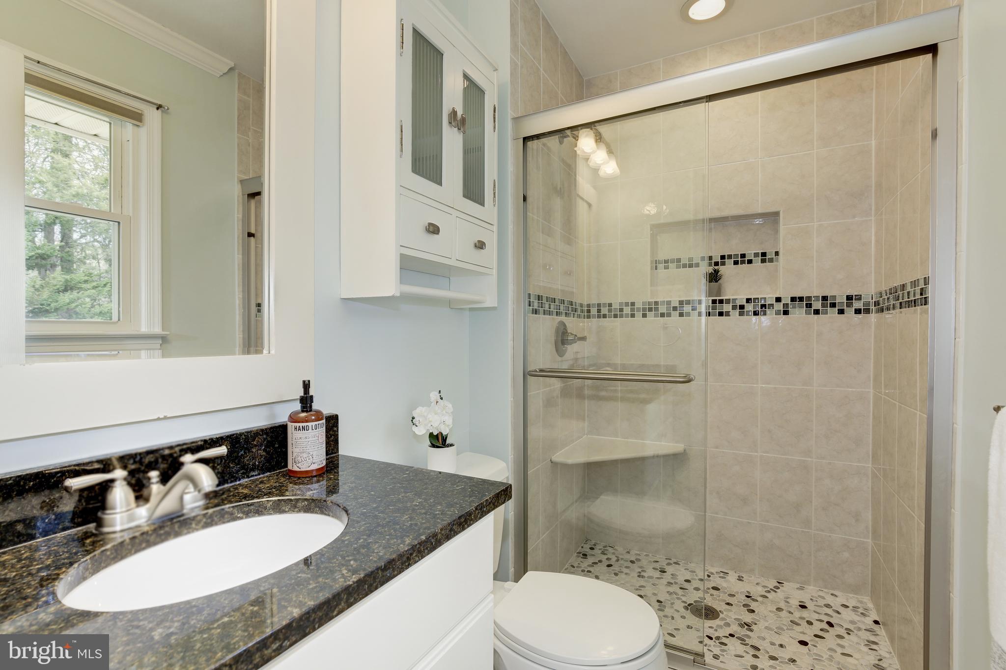 AYRHILL ESTATES - Residential