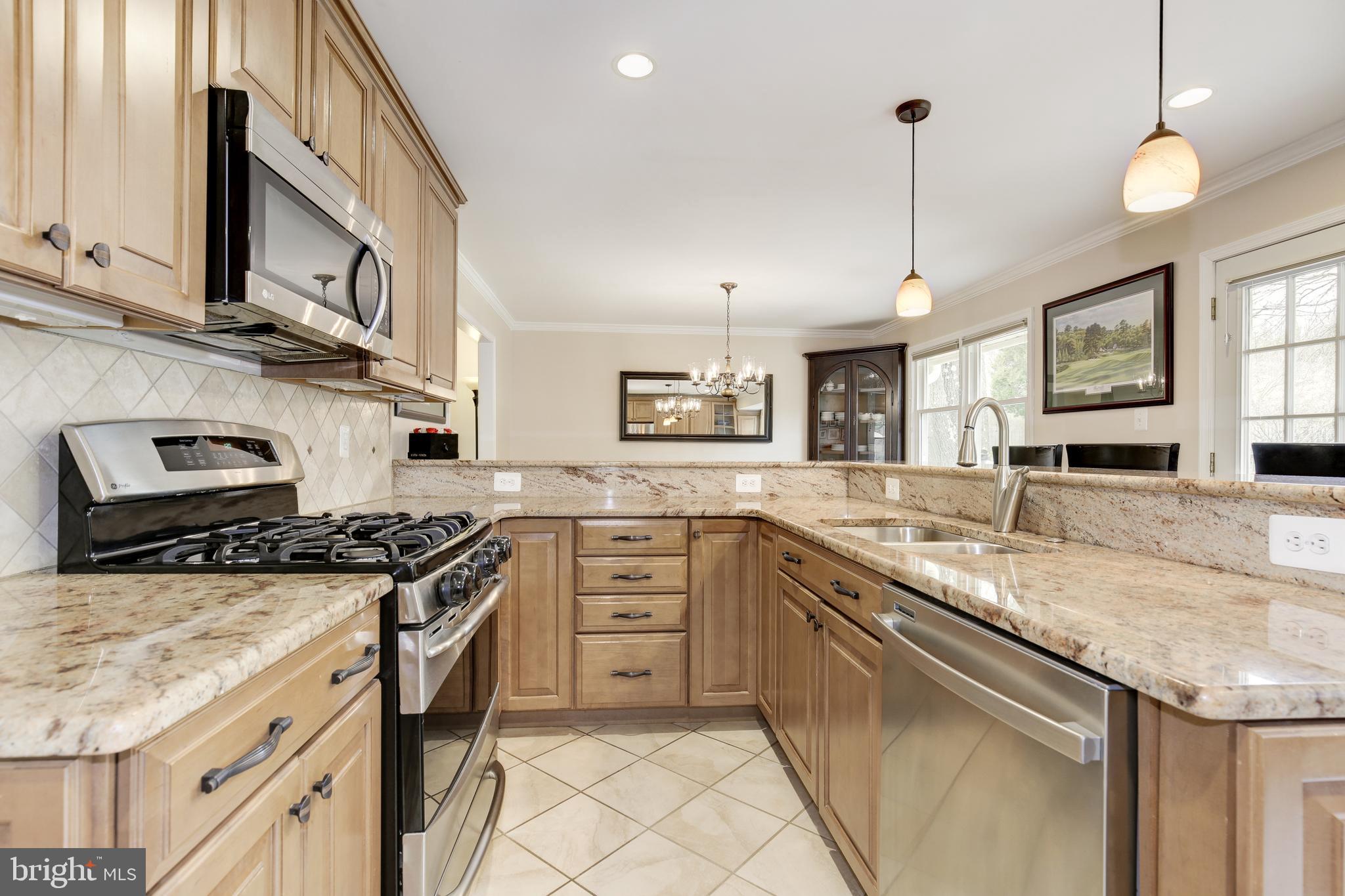 AYRHILL ESTATES - Residential