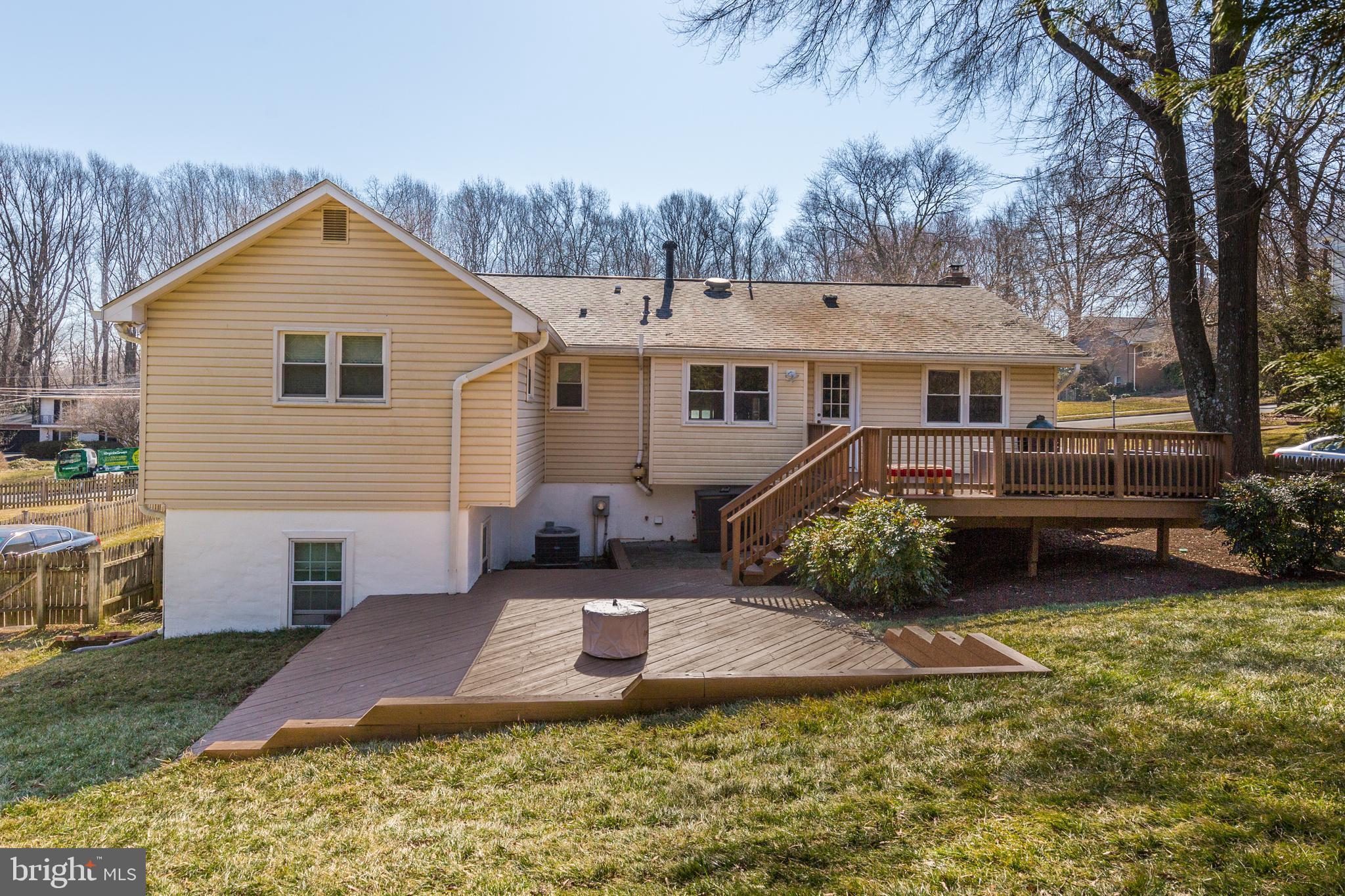 AYRHILL ESTATES - Residential