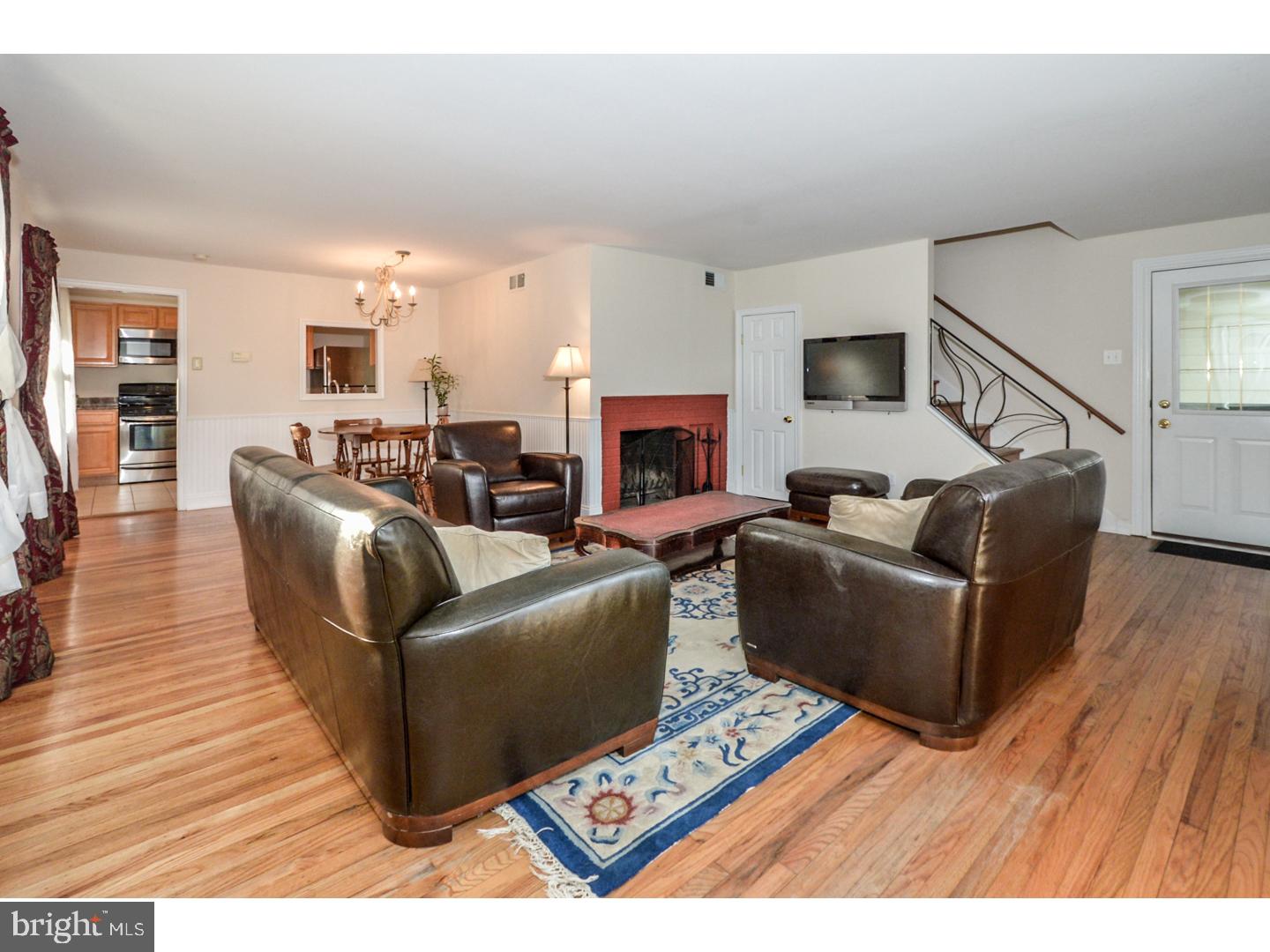 LAFAYETTE HILL - Residential