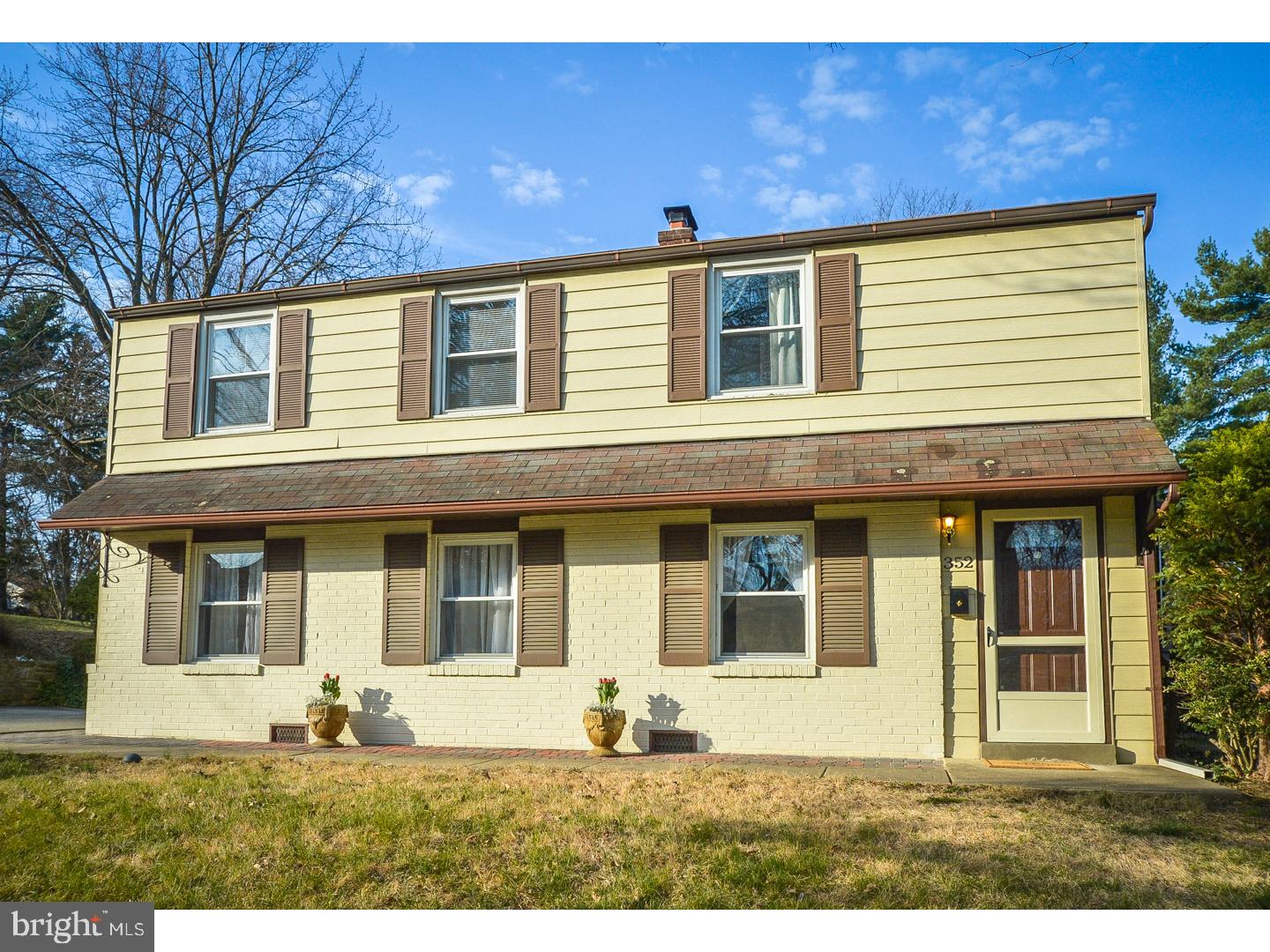 LAFAYETTE HILL - Residential