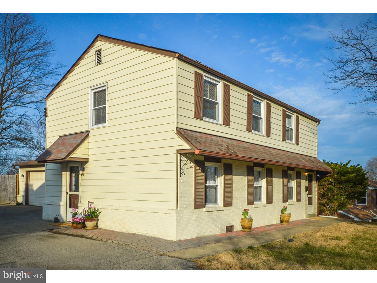 LAFAYETTE HILL - Residential