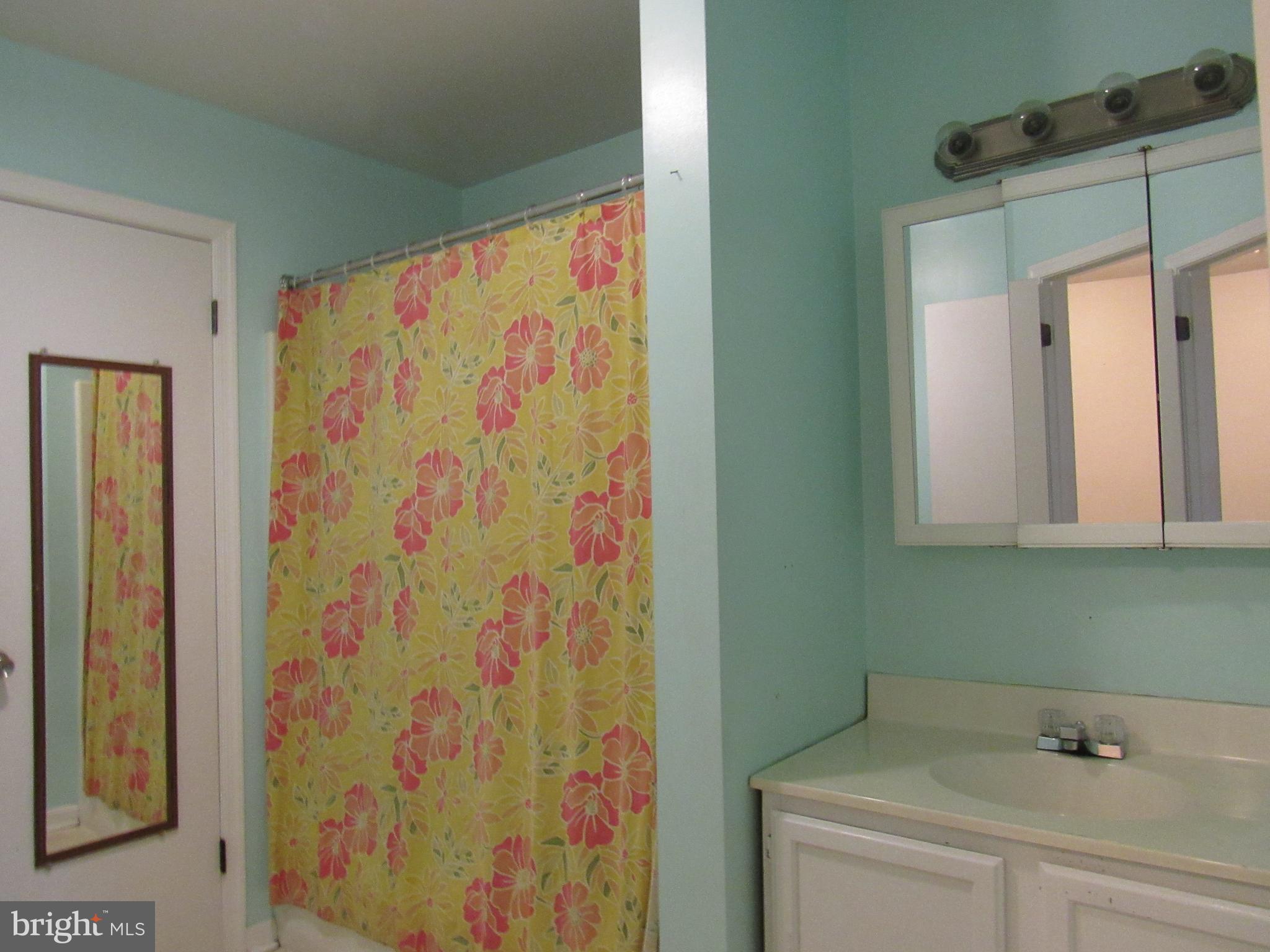 FERNDALE GARDENS CONDO - Residential