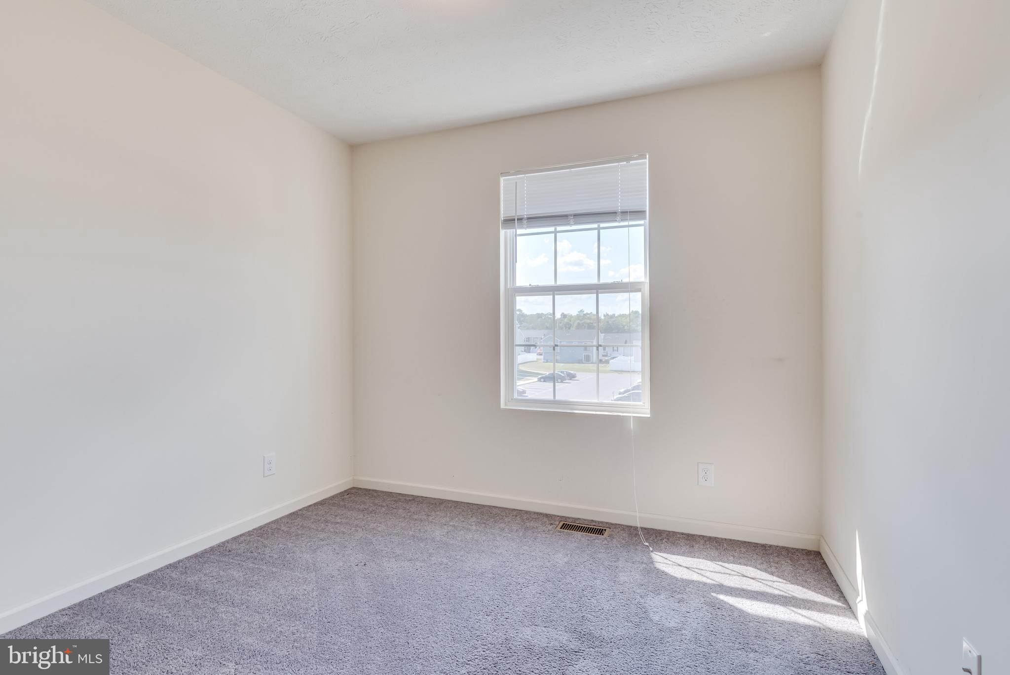 INWOOD VILLAGE - Residential