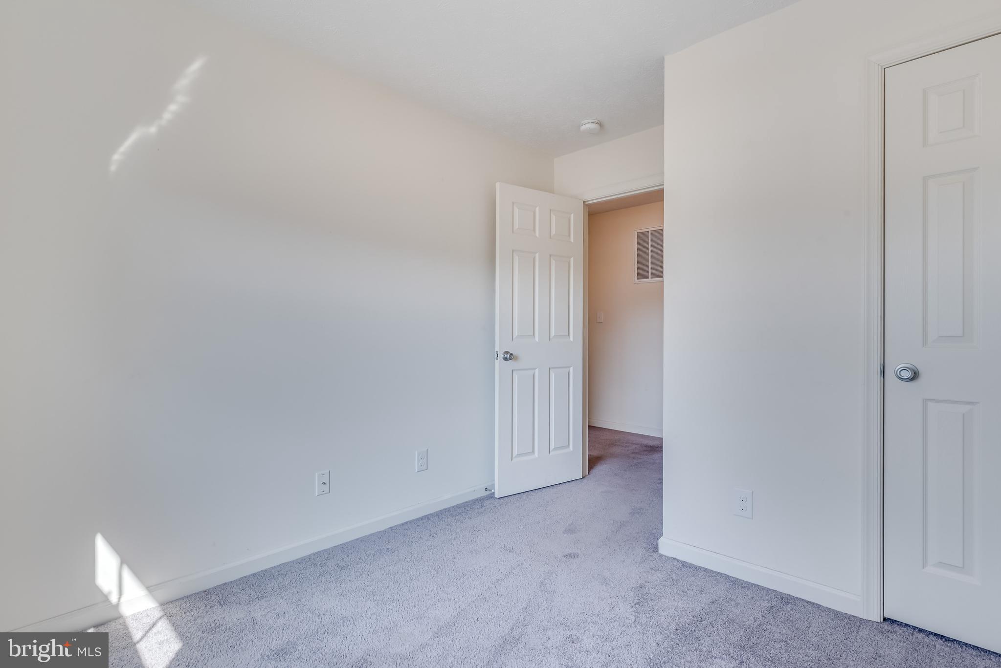 INWOOD VILLAGE - Residential