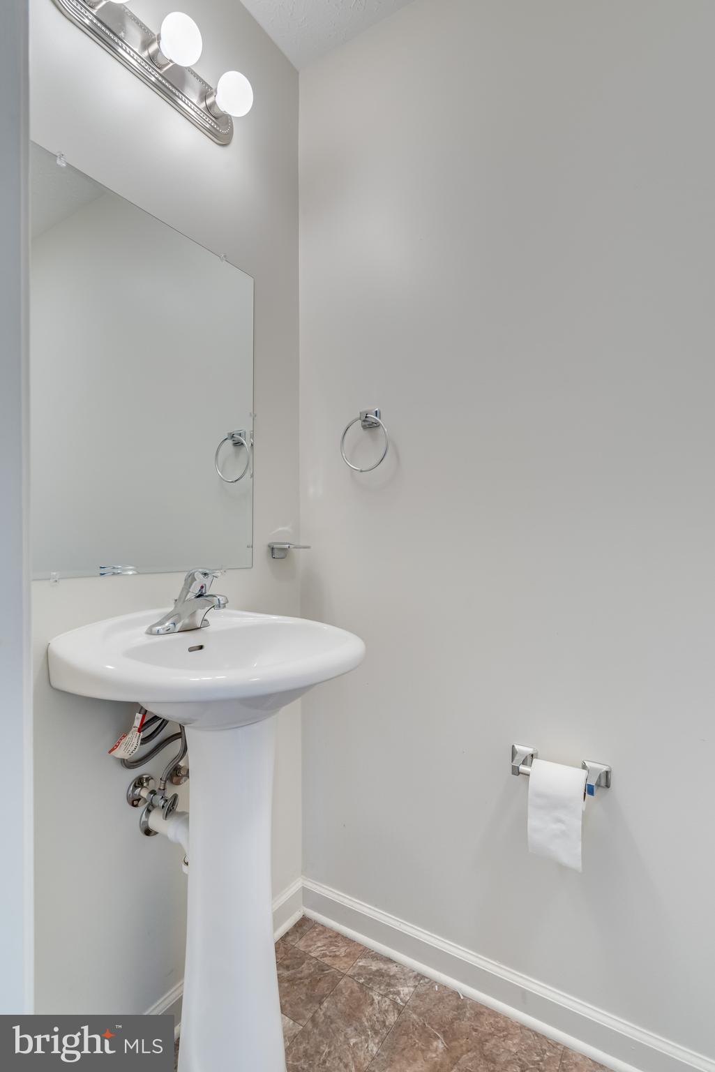 INWOOD VILLAGE - Residential