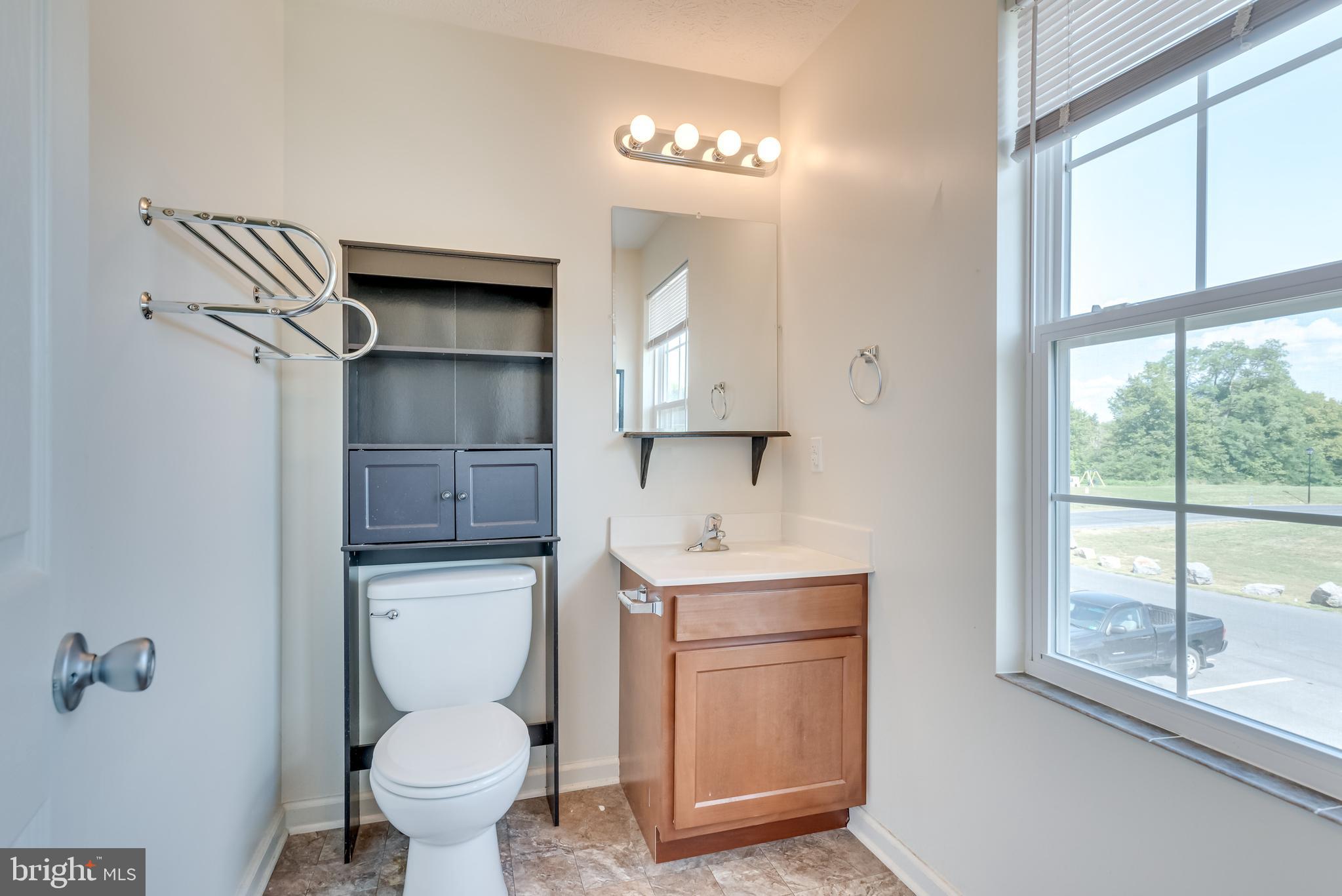 INWOOD VILLAGE - Residential