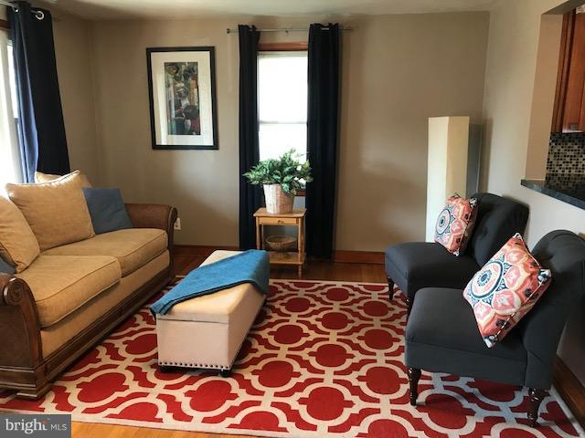 PARKVILLE - Residential