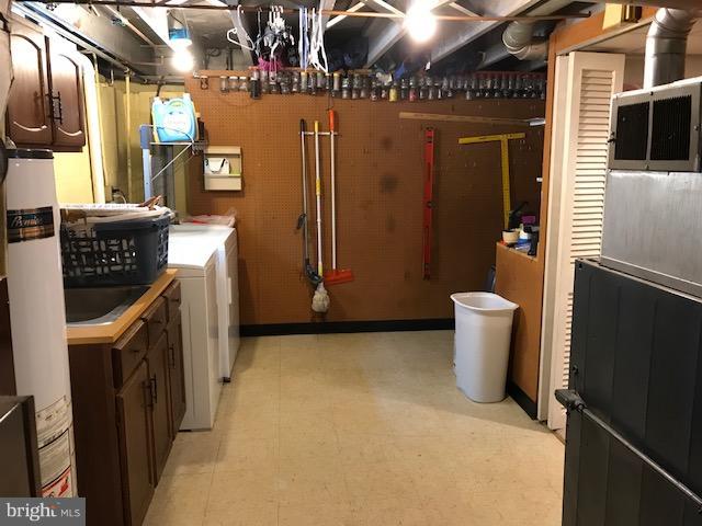 PARKVILLE - Residential