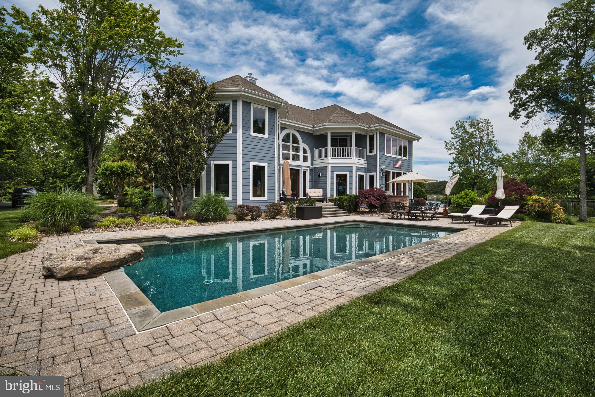 137 TANNERS POINT DRIVE