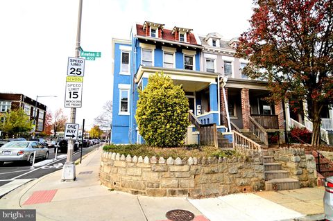 453 NEWTON PLACE NW WASHINGTON DC 20010