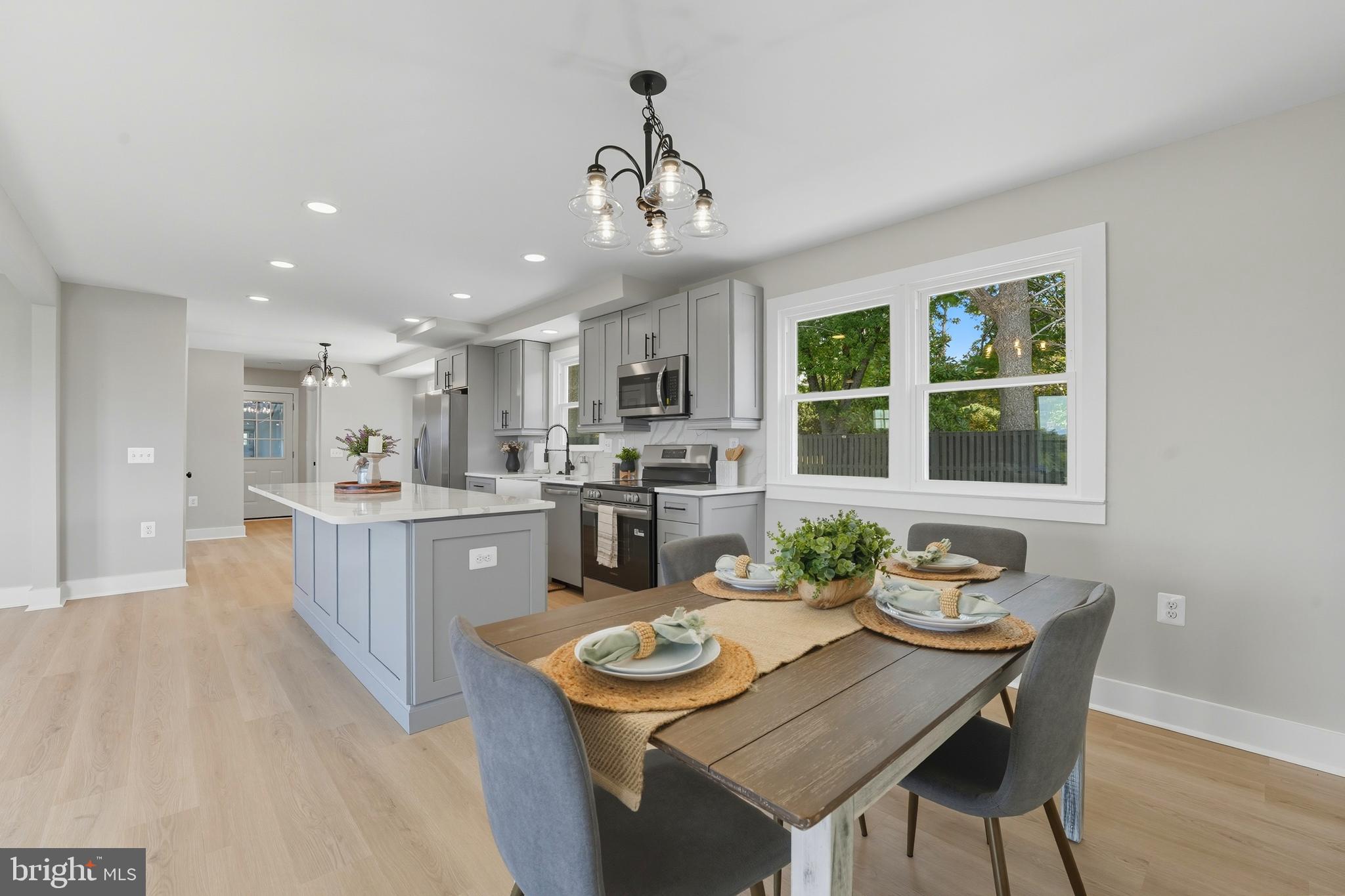 FAIRVIEW ACRES - Residential