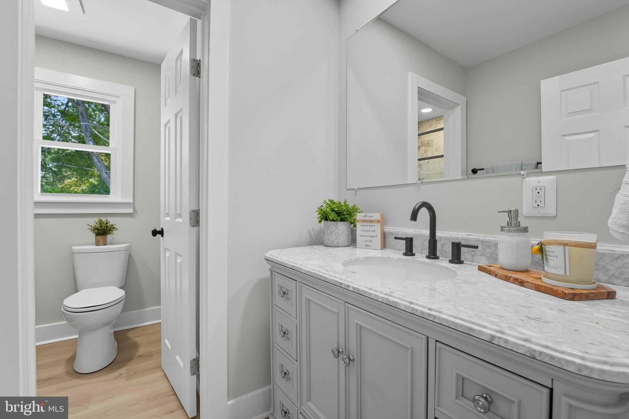 FAIRVIEW ACRES - Residential