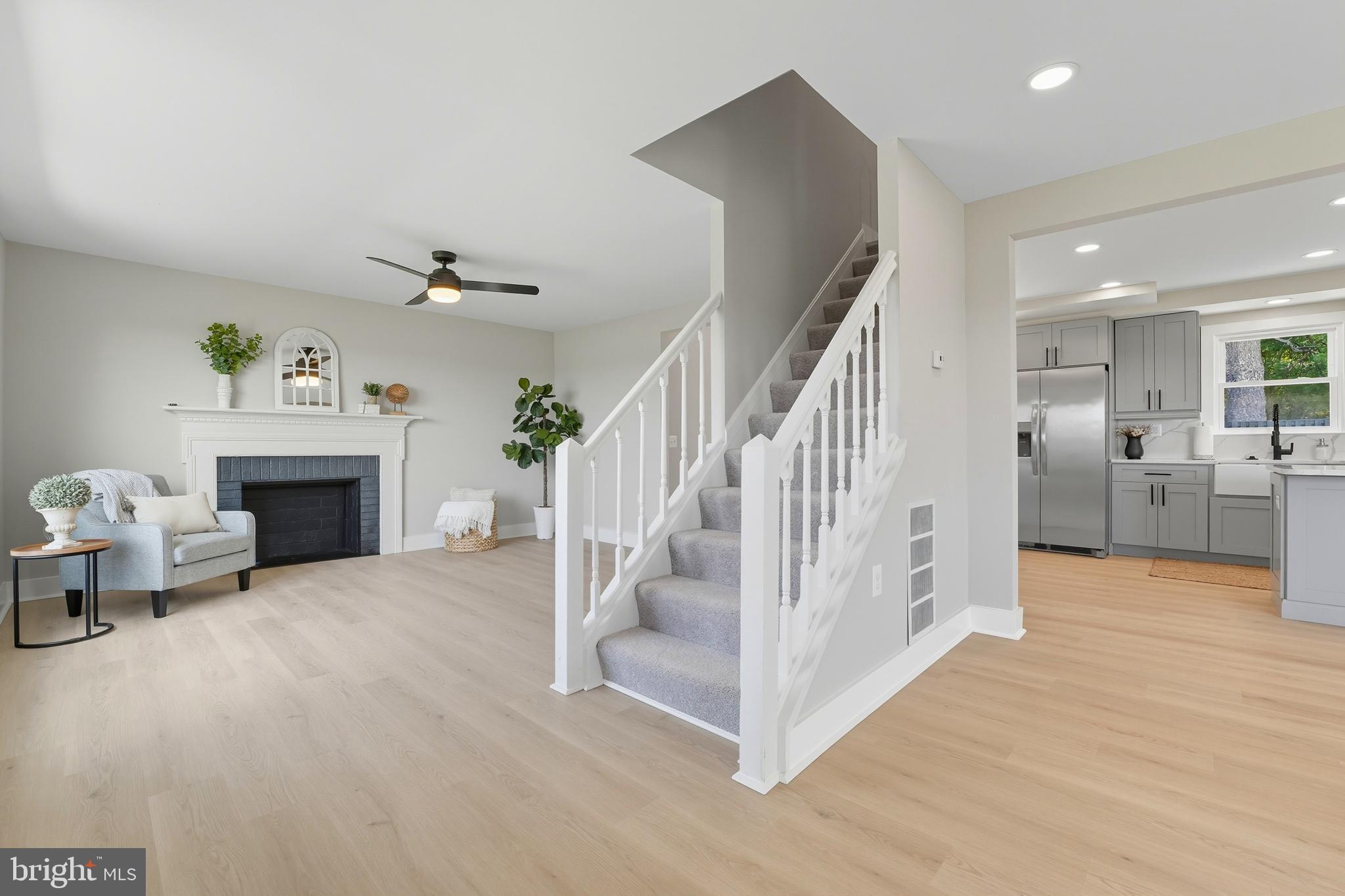 FAIRVIEW ACRES - Residential