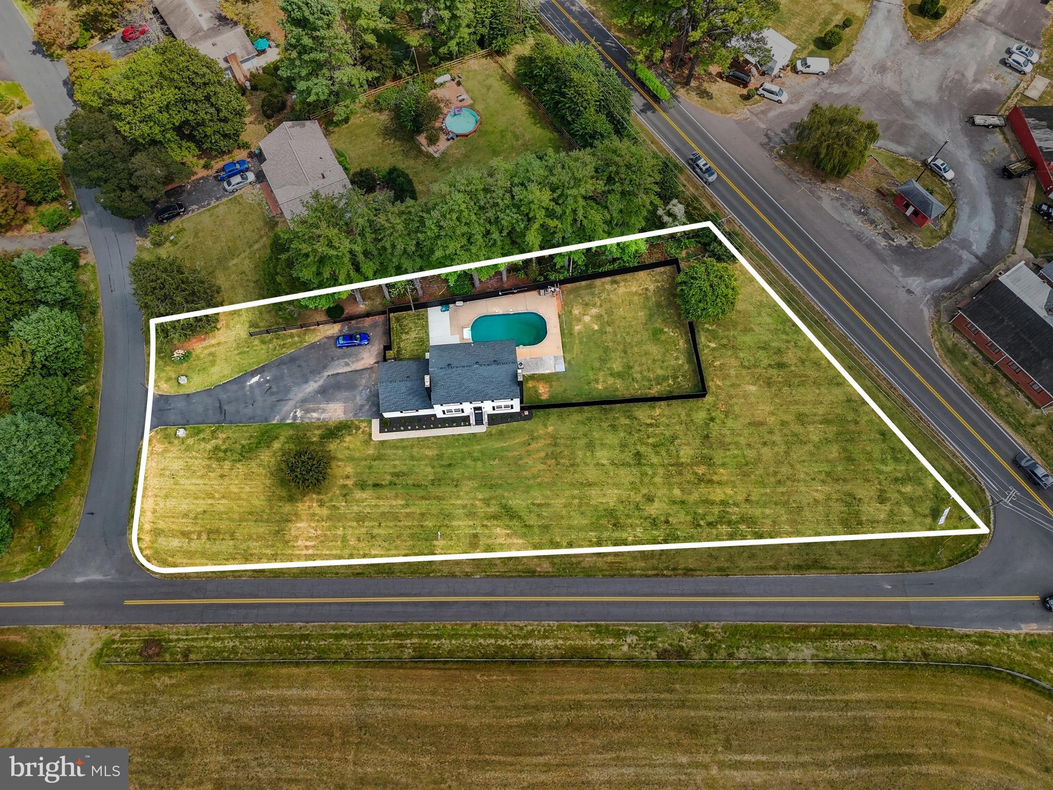 FAIRVIEW ACRES - Residential