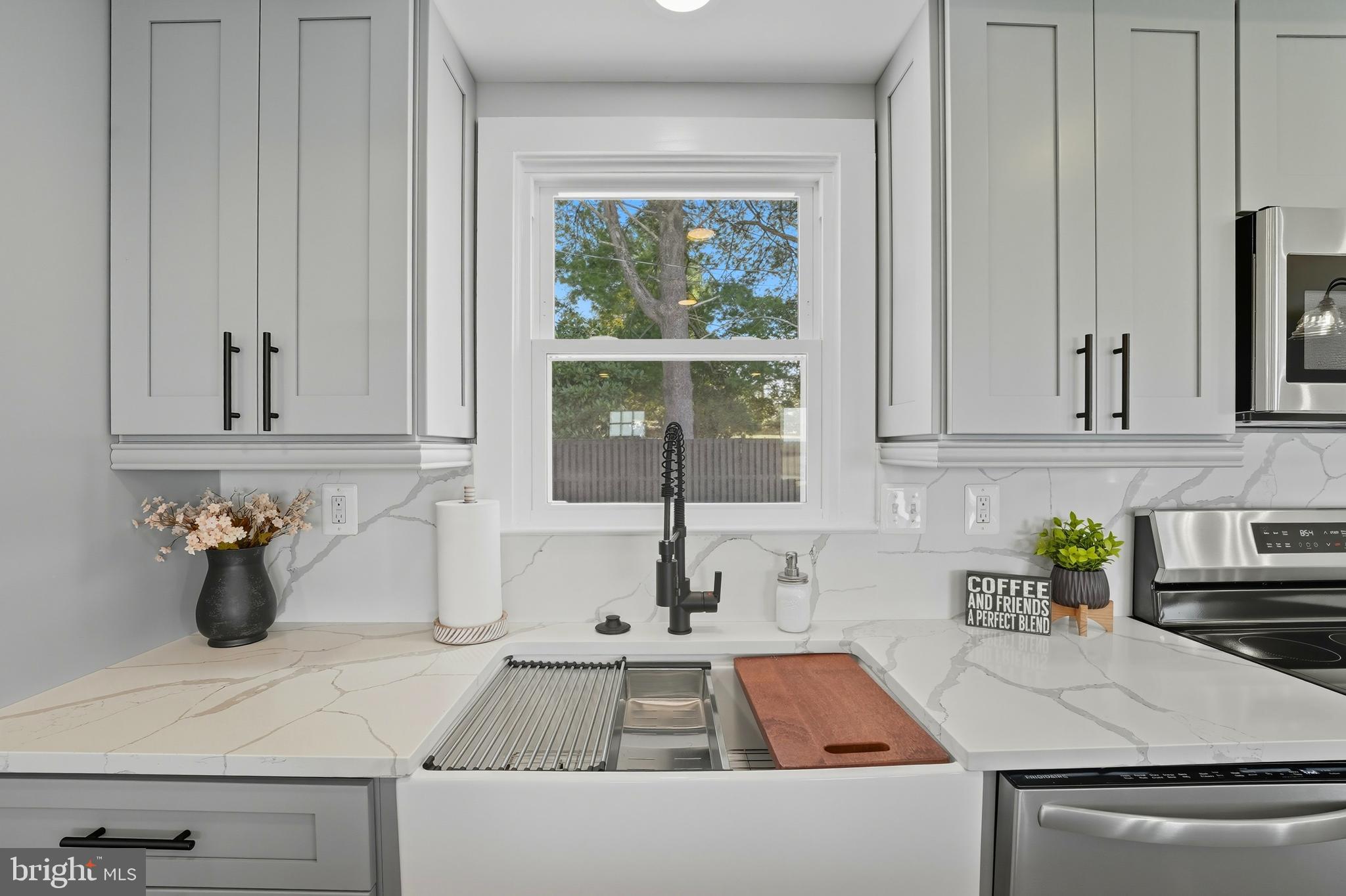 FAIRVIEW ACRES - Residential