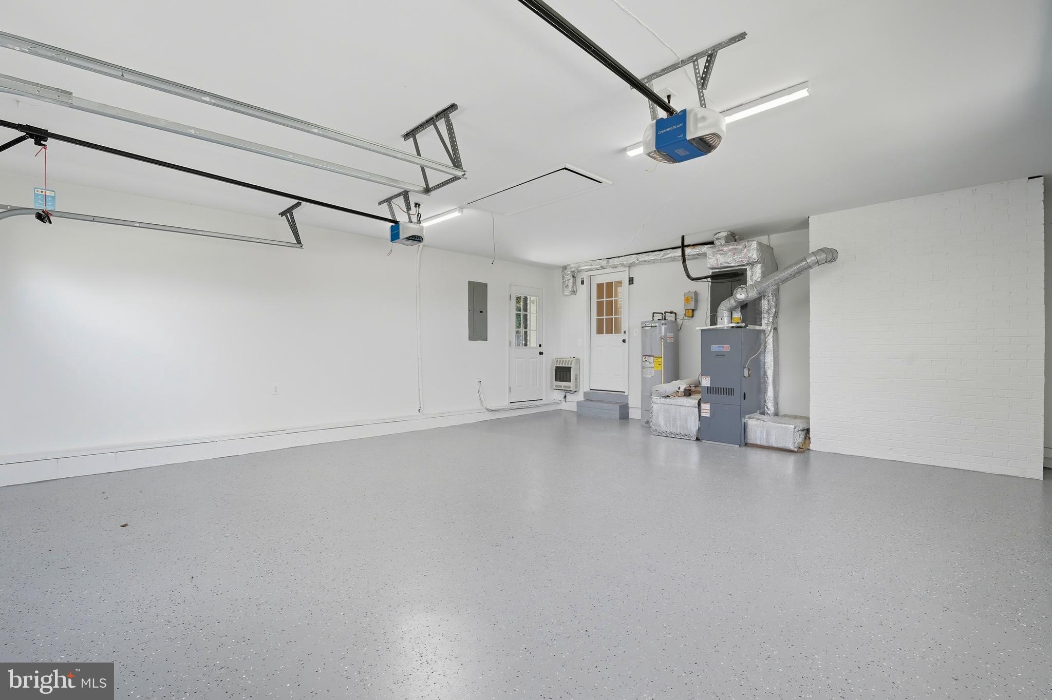 FAIRVIEW ACRES - Residential