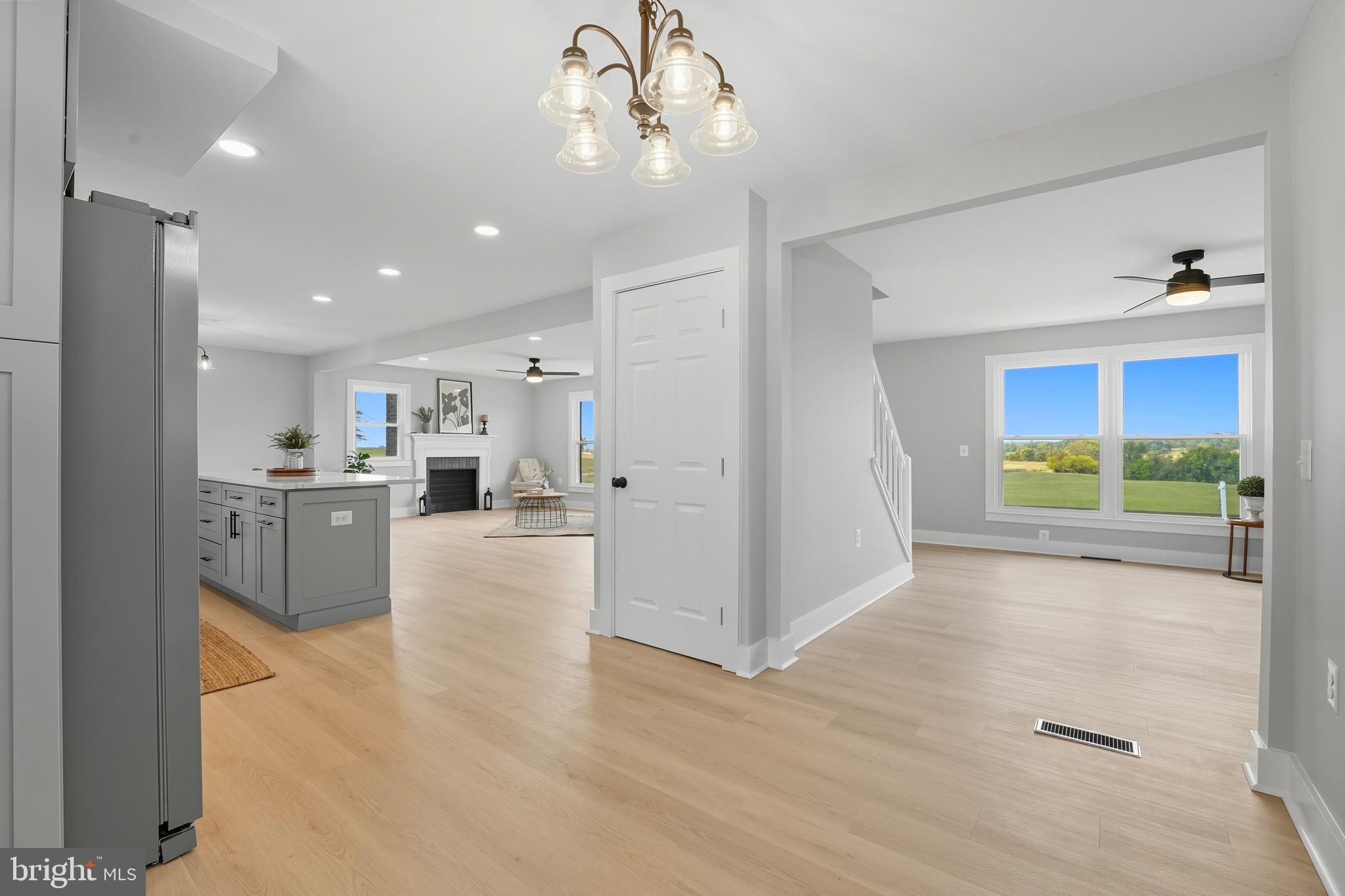 FAIRVIEW ACRES - Residential