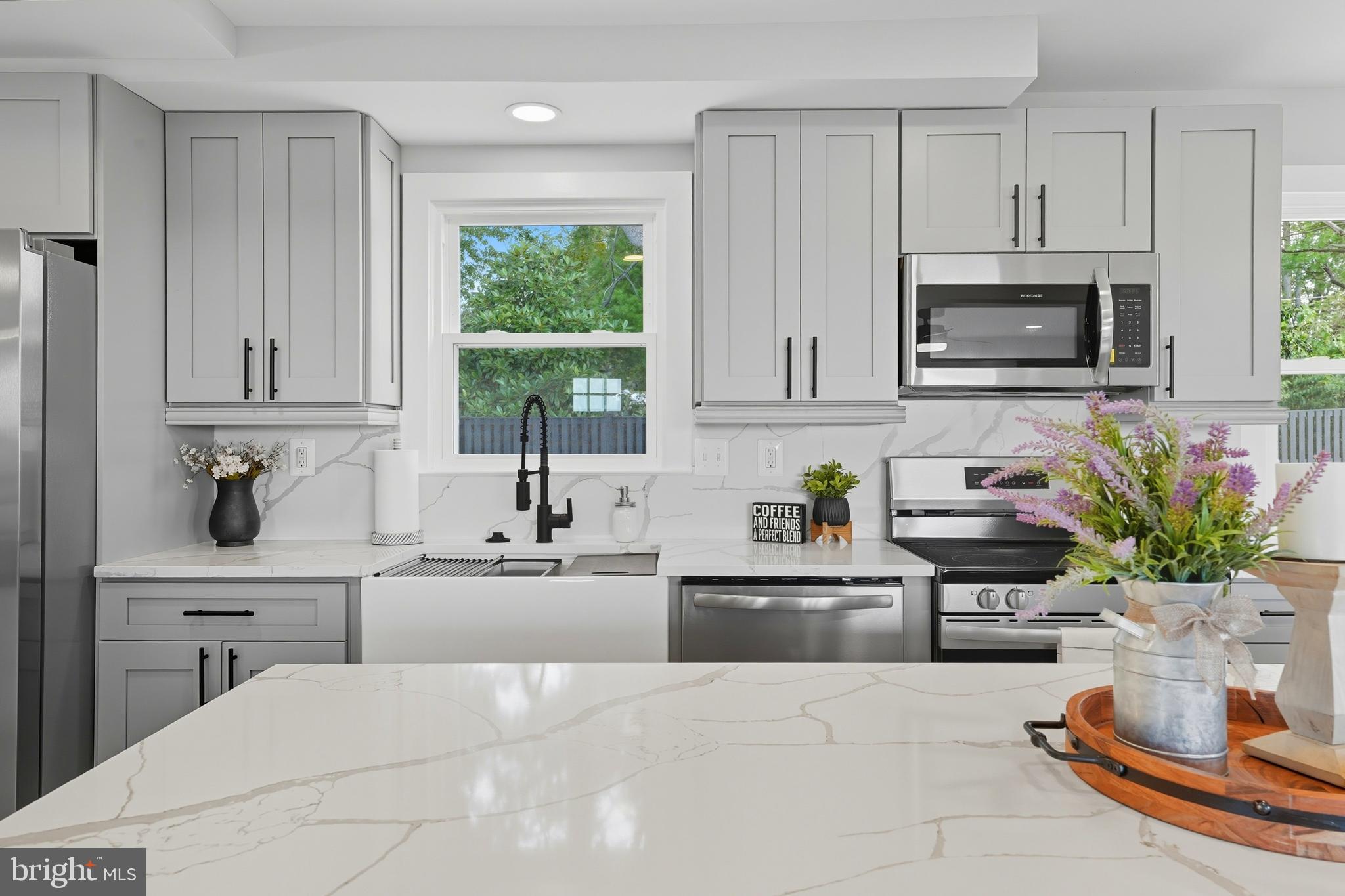 FAIRVIEW ACRES - Residential