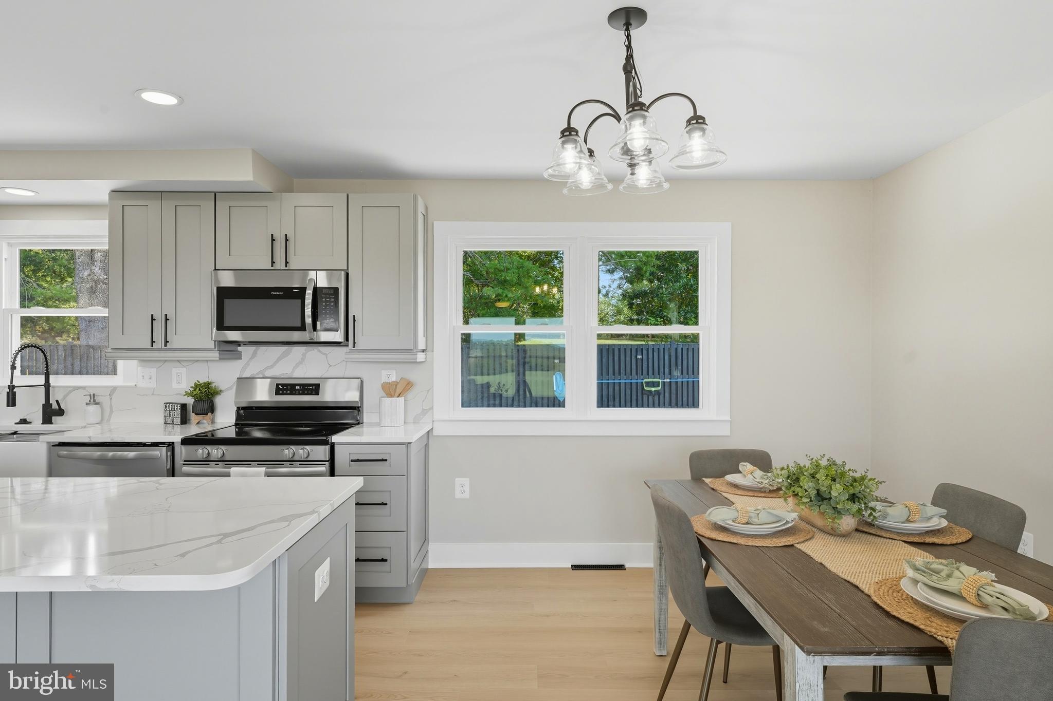 FAIRVIEW ACRES - Residential