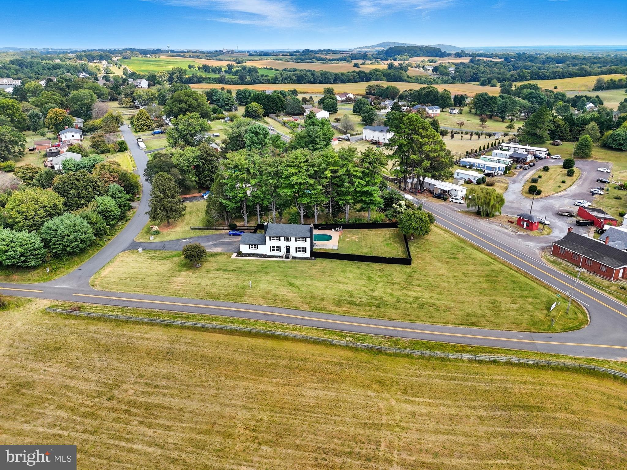 FAIRVIEW ACRES - Residential