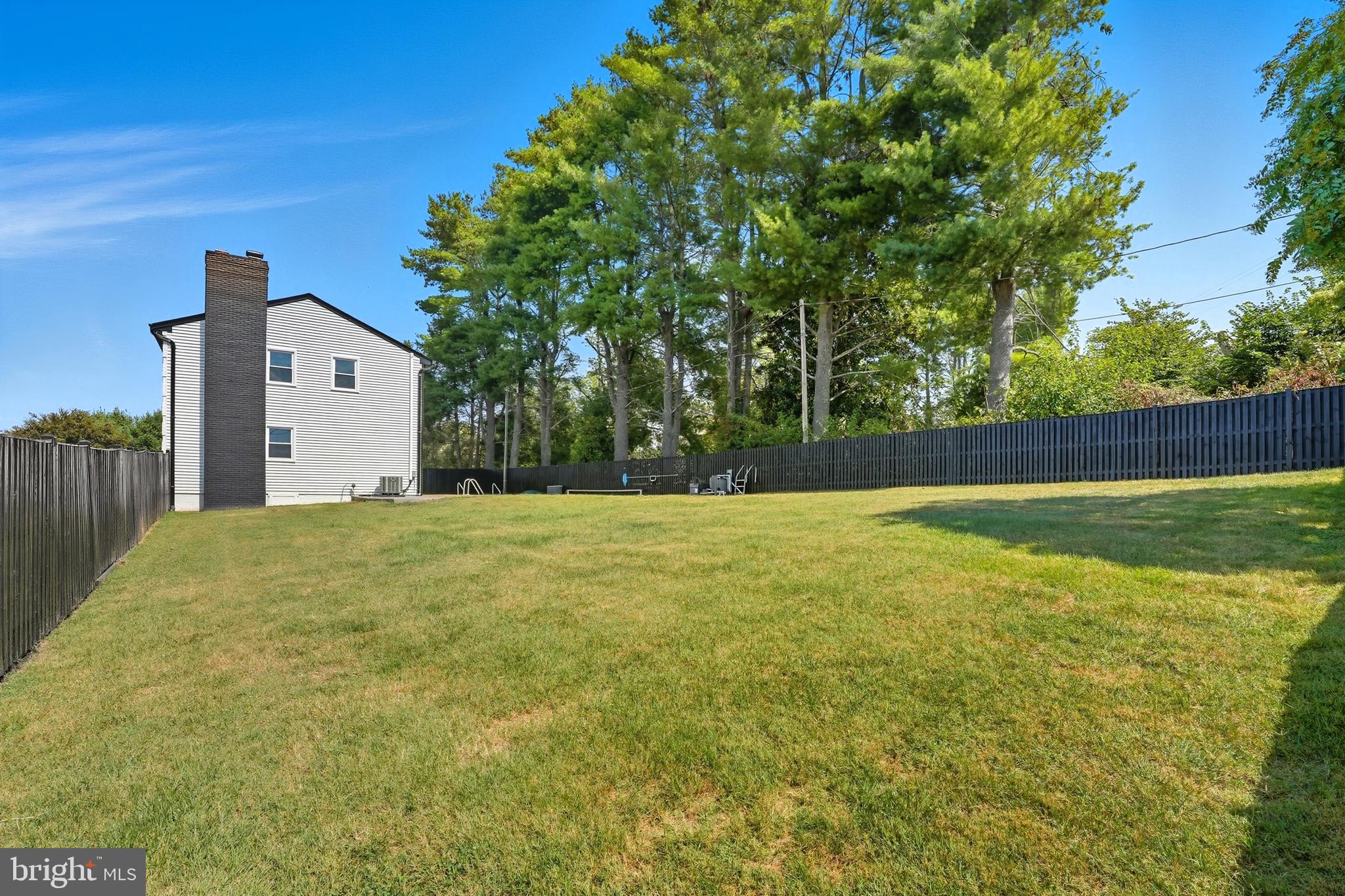 FAIRVIEW ACRES - Residential