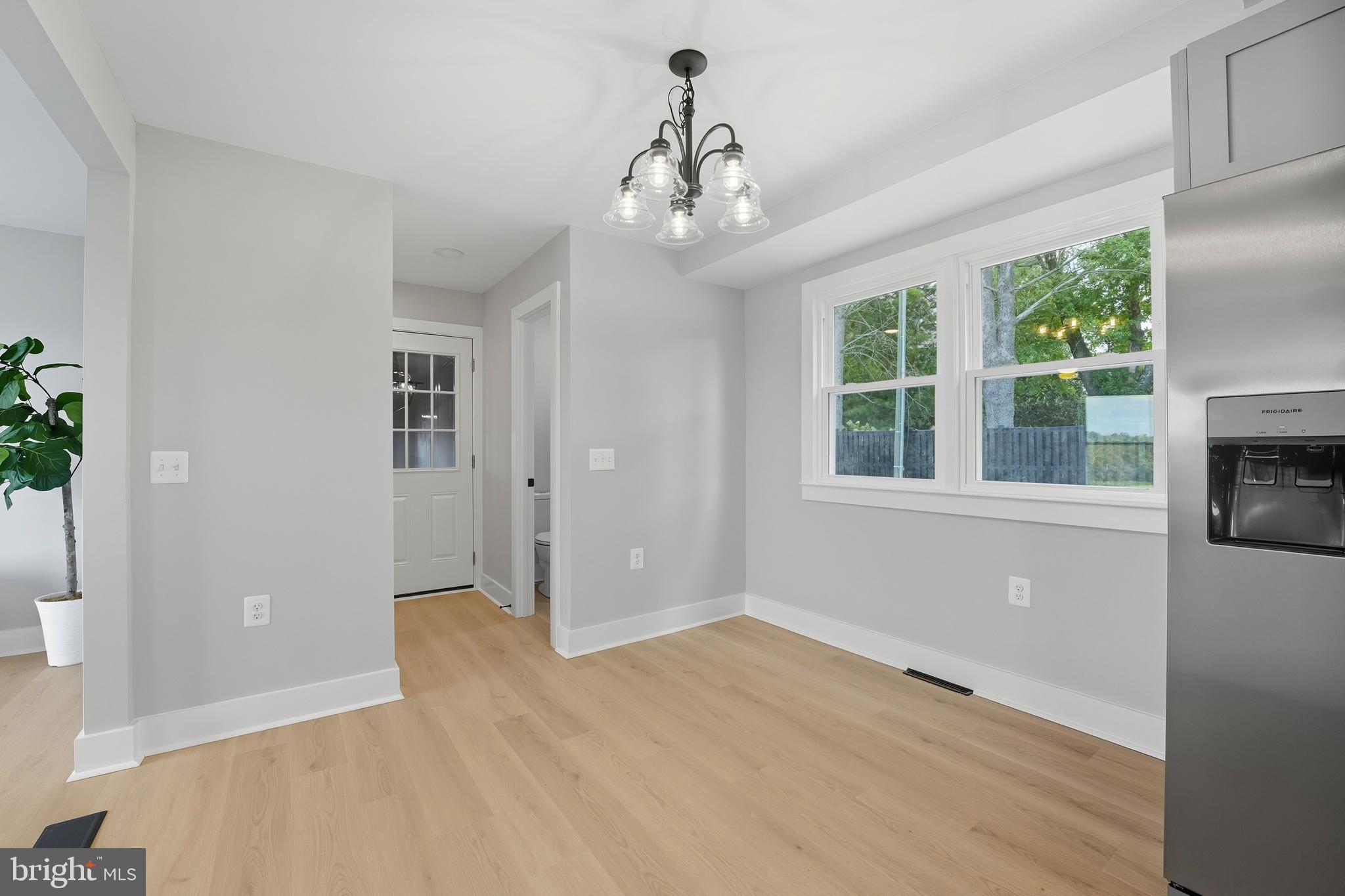 FAIRVIEW ACRES - Residential