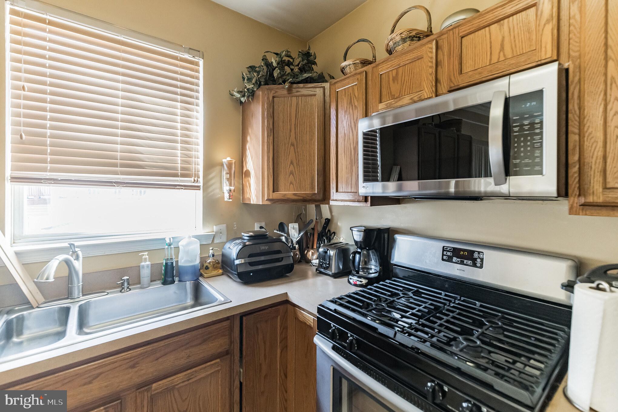 PRINCE WILLIAM COMMONS - Residential